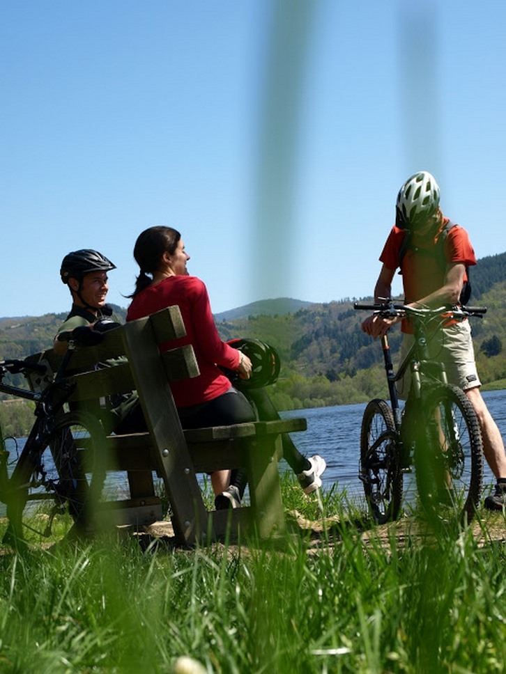 Puy de Dôme (63) : Ballade à Vélo au Coeur de l'Auvergne