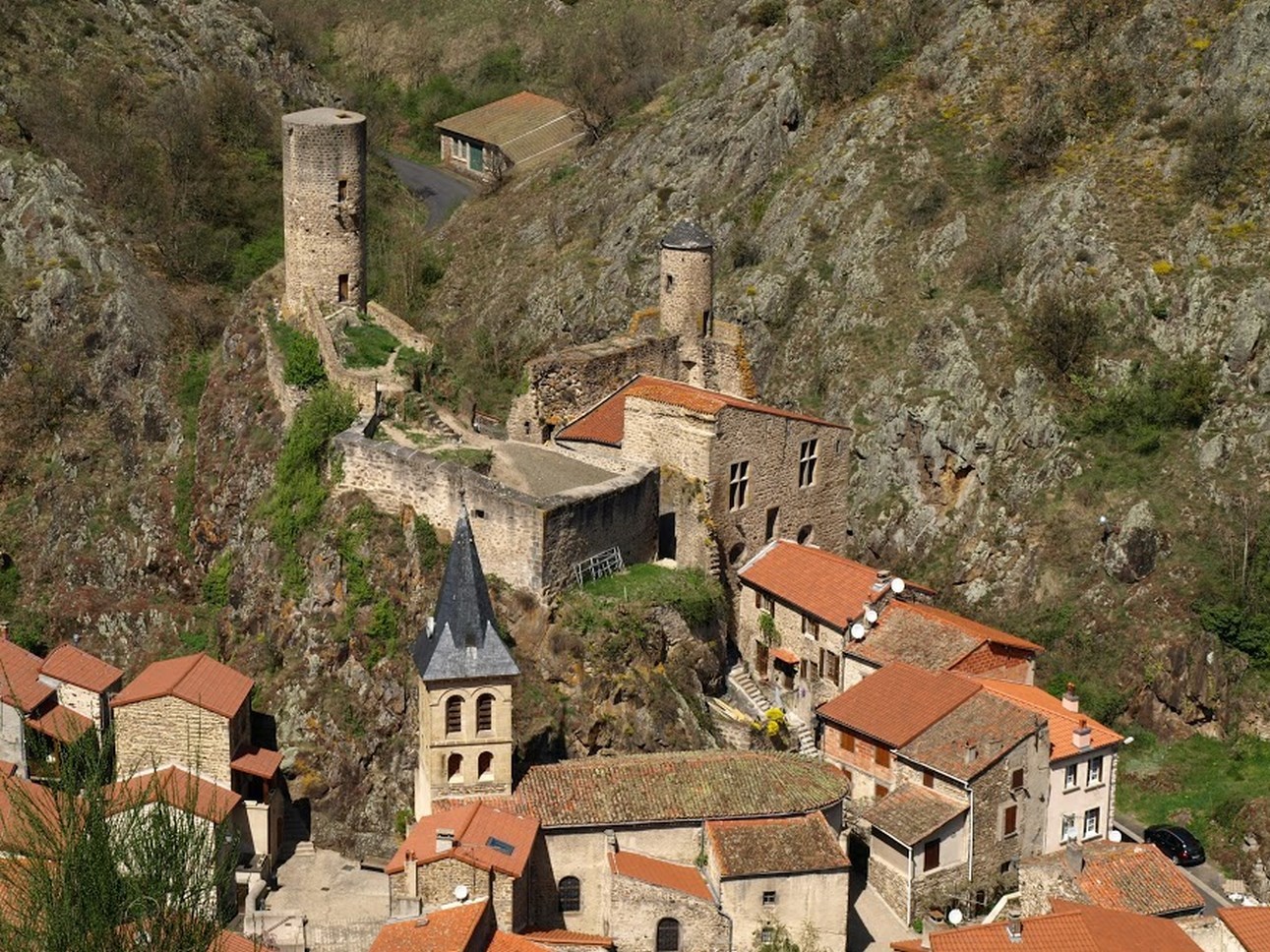 Puy de Dôme (63): Ancienne Ville - Vue Aérienne