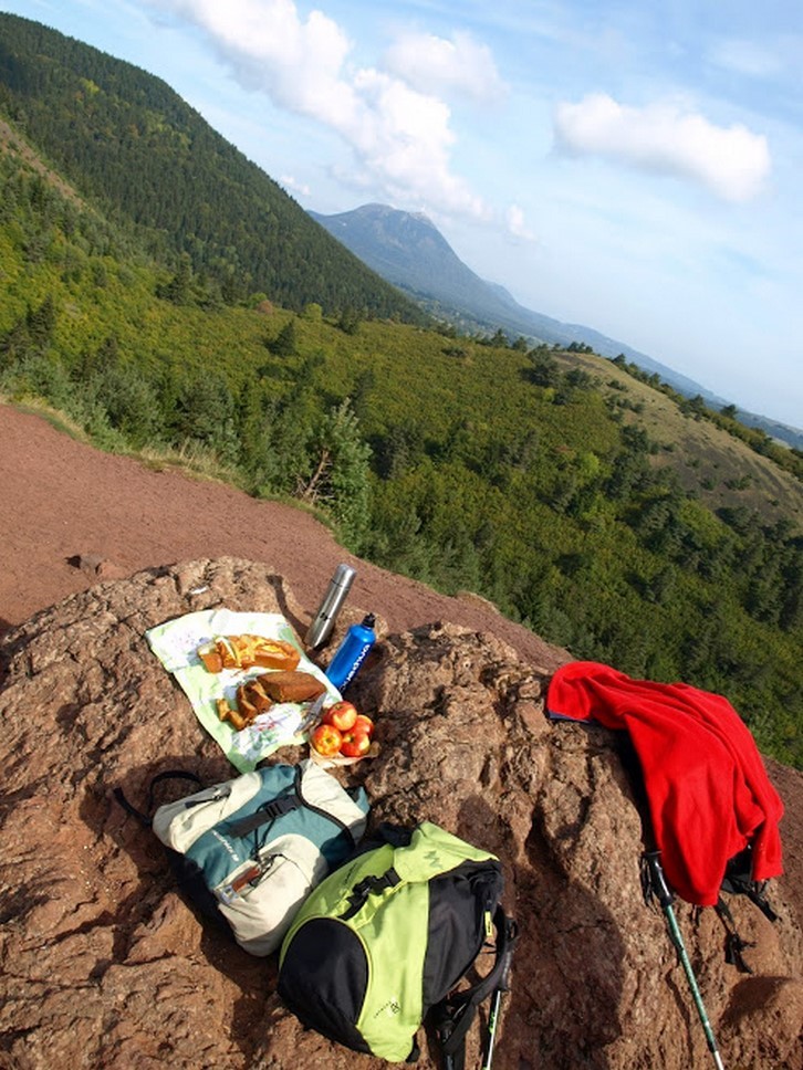 Puy de Dôme (63) : Randonnée et Picnic - Un Moment Magique