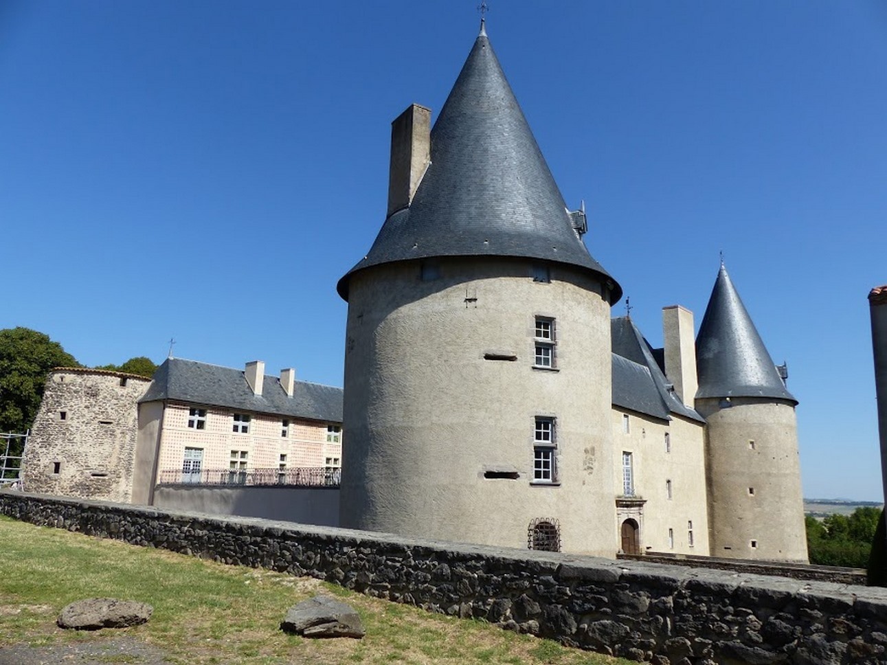 Puy de Dôme (63): Monuments Historiques, Témoins du Passé