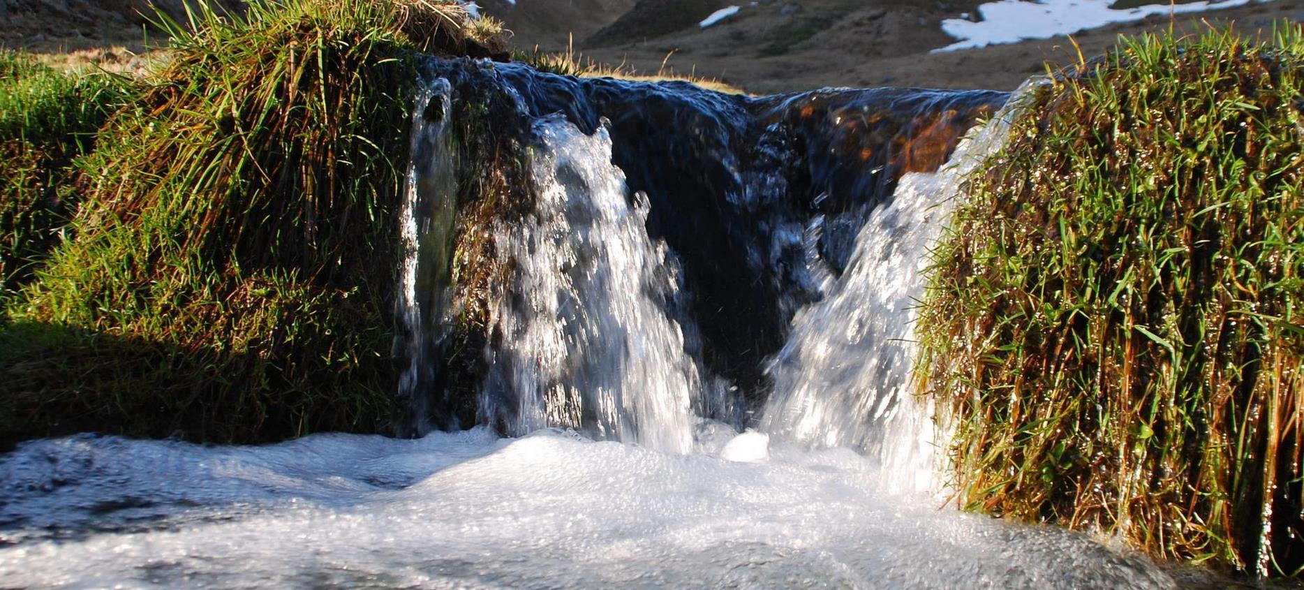 Massif du Sancy : Val de Courre, Ruisseau en Fusion