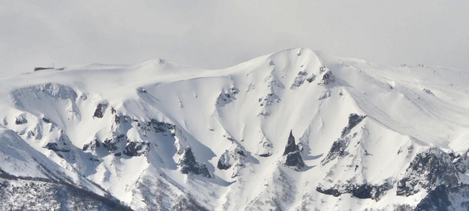 Super Besse : Blanche Neige sur la Montagne, Un Tableau Féerique