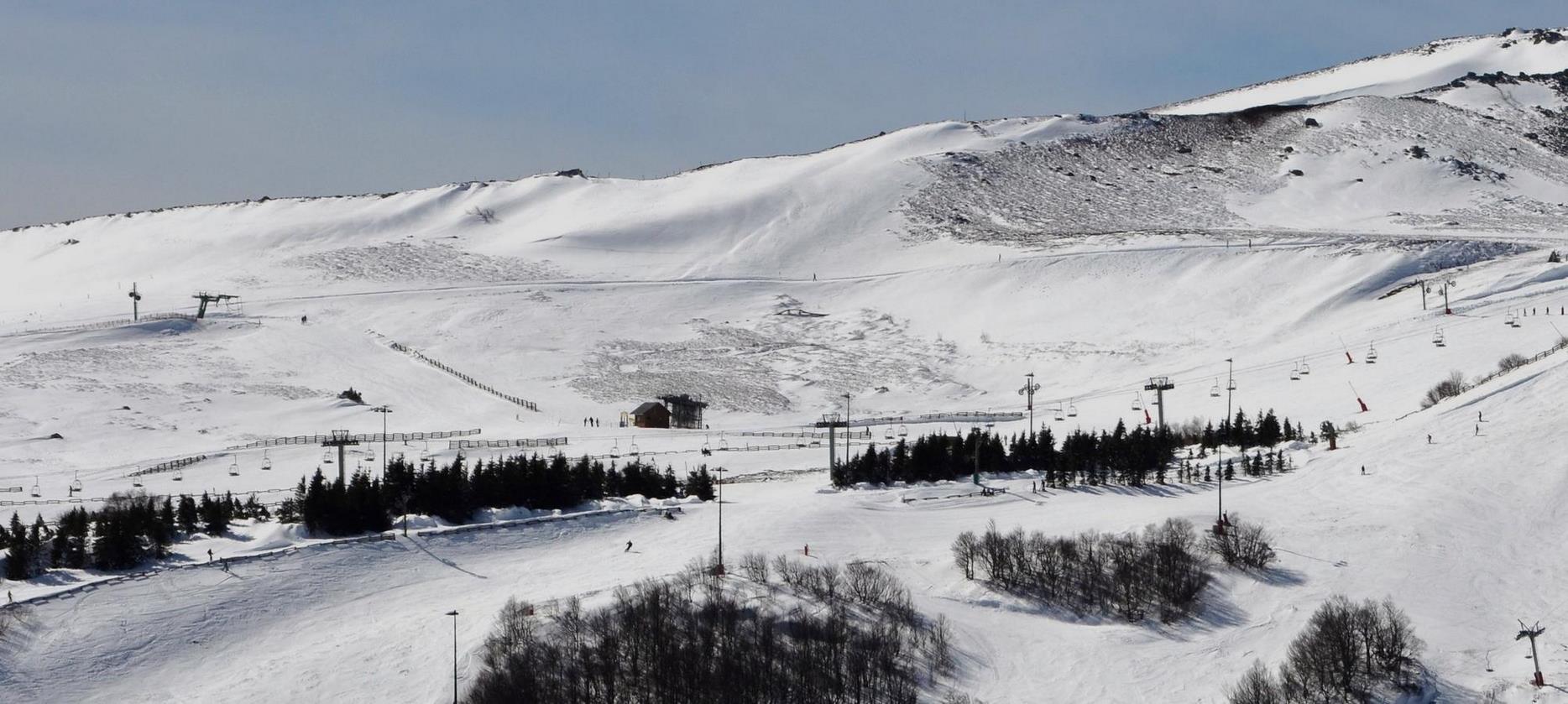 Super Besse : La Mado, Piste Rouge et les Capucins, Piste Bleue, Descente Variée et Pleine de Plaisir !