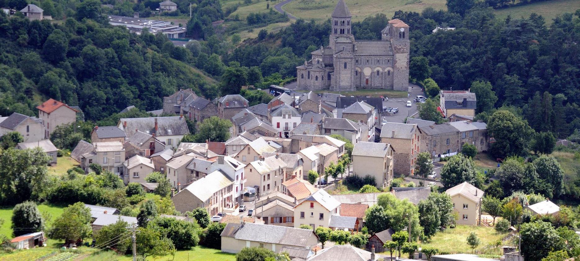 Saint-Nectaire : Berceau de l'Appellation Fromagère d'Exception