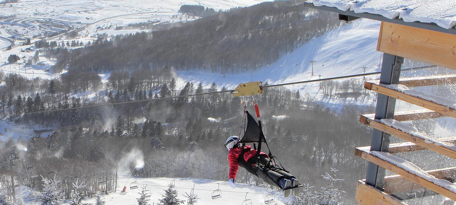 Super Besse : Prêt pour le Grand Saut en Tyrolienne !