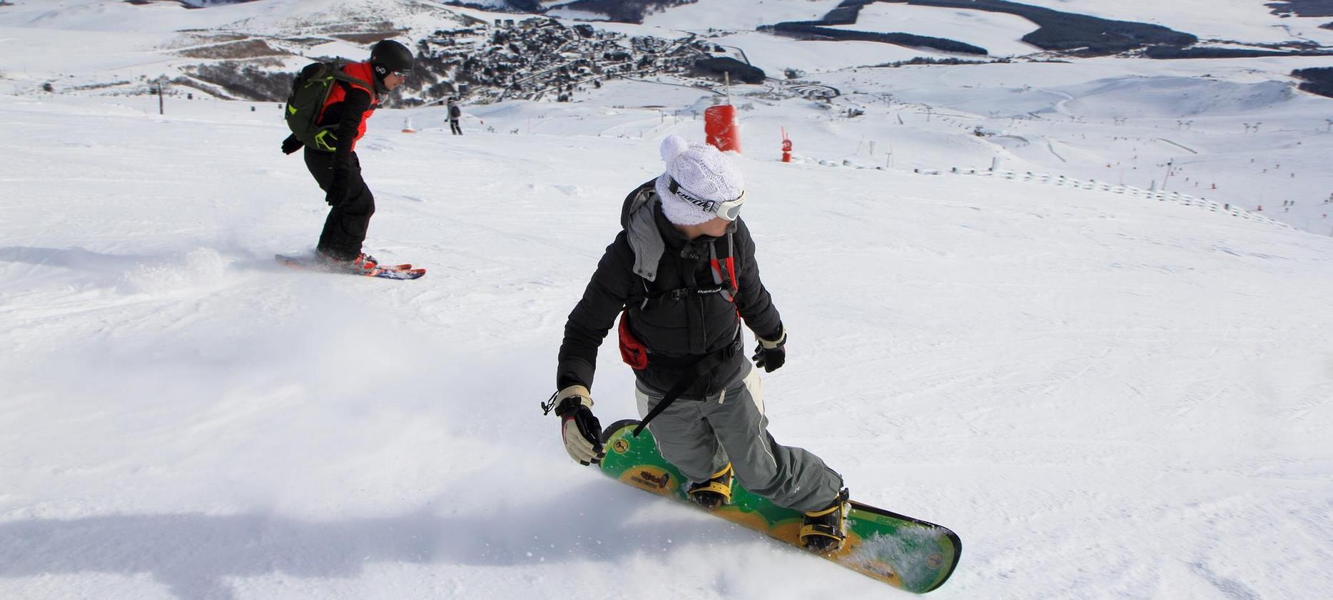 Super Besse : Snowboard sur les Pistes de la Station