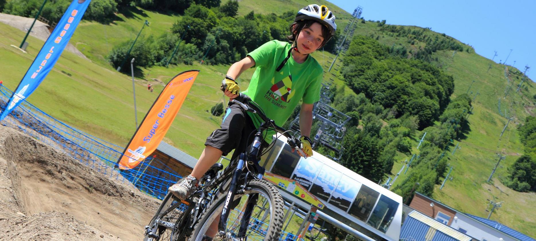 Super Besse : VTT - Exercice Physique & Découverte des Sentiers !