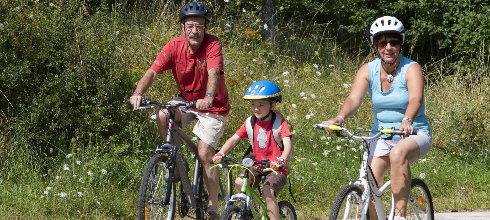 Super Besse : Balade à Vélo Autour du Lac Chambon