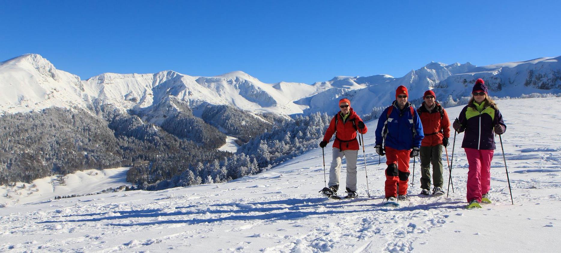 Super Besse - Raquettes dans le Sancy : Découvrez la Magie de l'Hiver