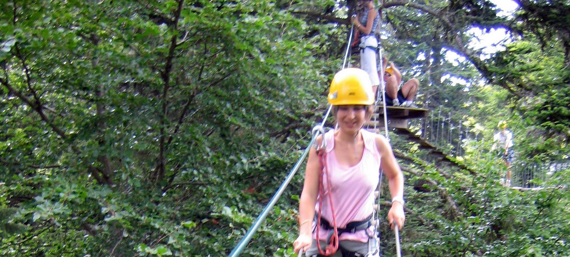 Massif du Sancy : Accrobranche du Capucin, Aventures en Hauteur