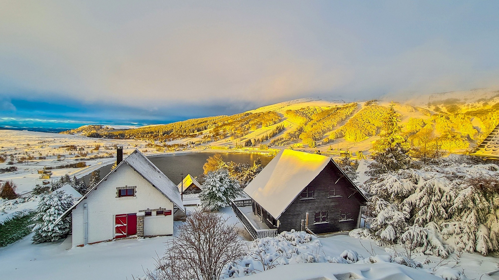 Chalet Ma Cambuse à Super Besse, vue magnifique sur le Massif du Sancy