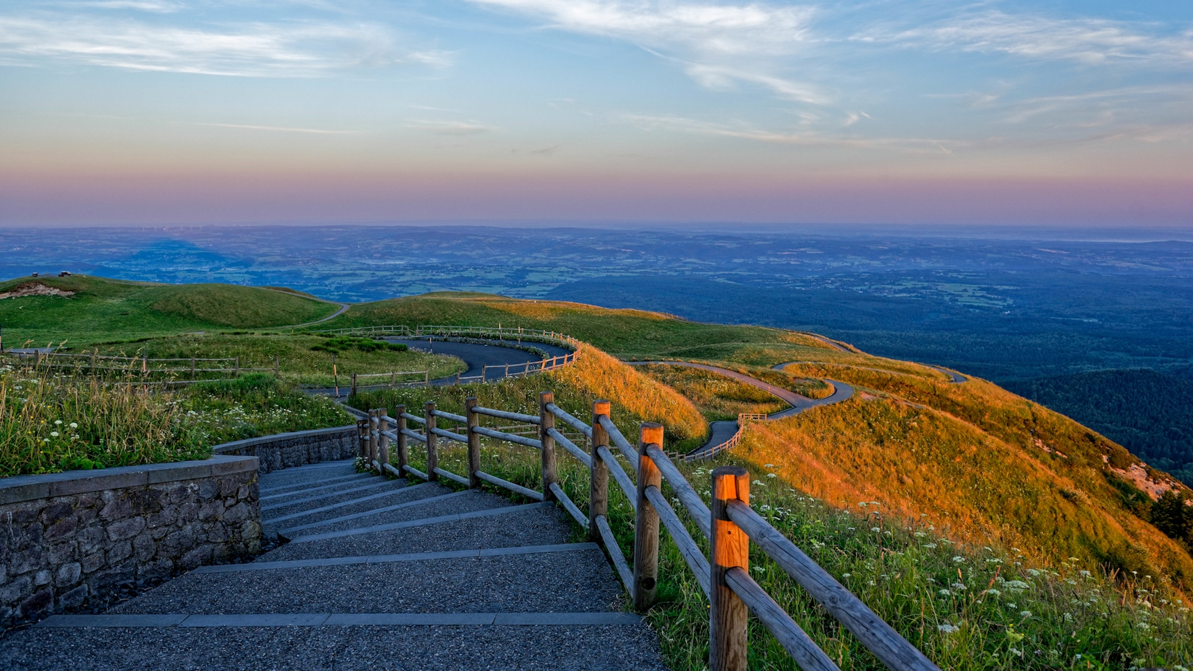 Chemin des Chèvres : Aventure vers le Sommet du Puy de Dôme