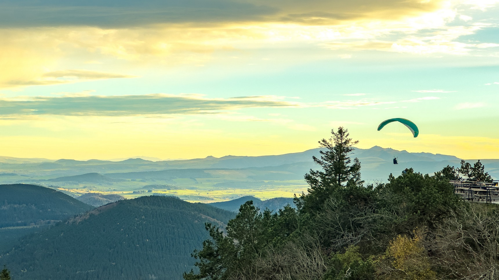 Sommet du Puy de Dôme - Vue sur le Massif du Sancy - Panorama Splendide