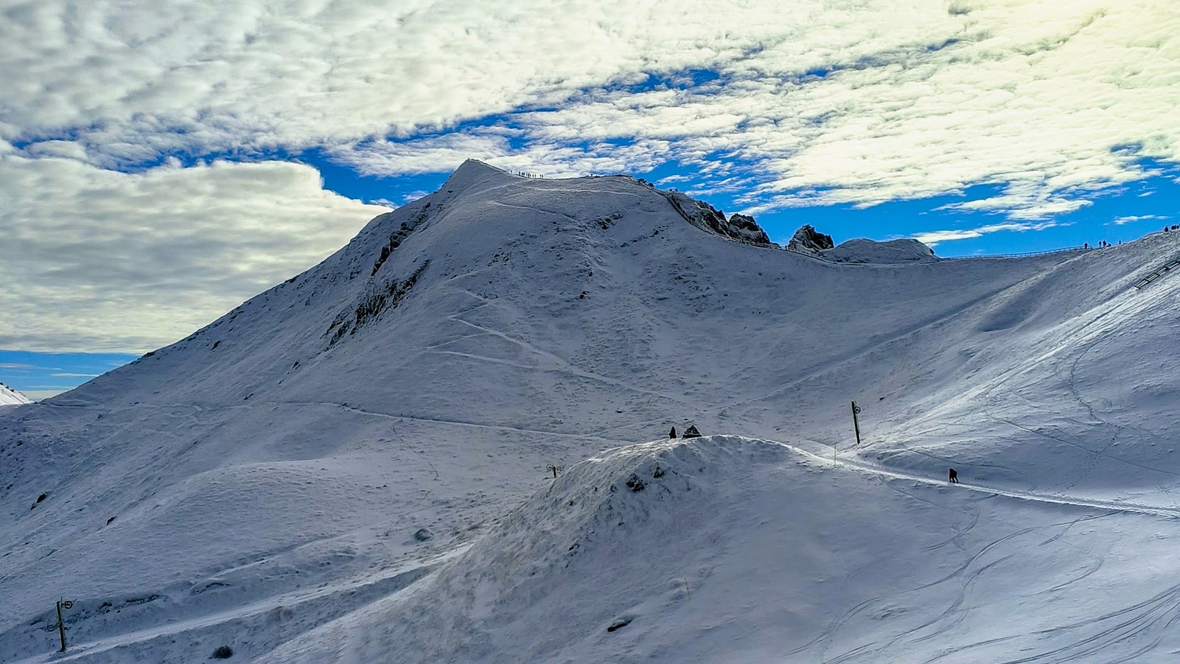 Le Puy de Sancy : Un manteau de neige en novembre 2022 !