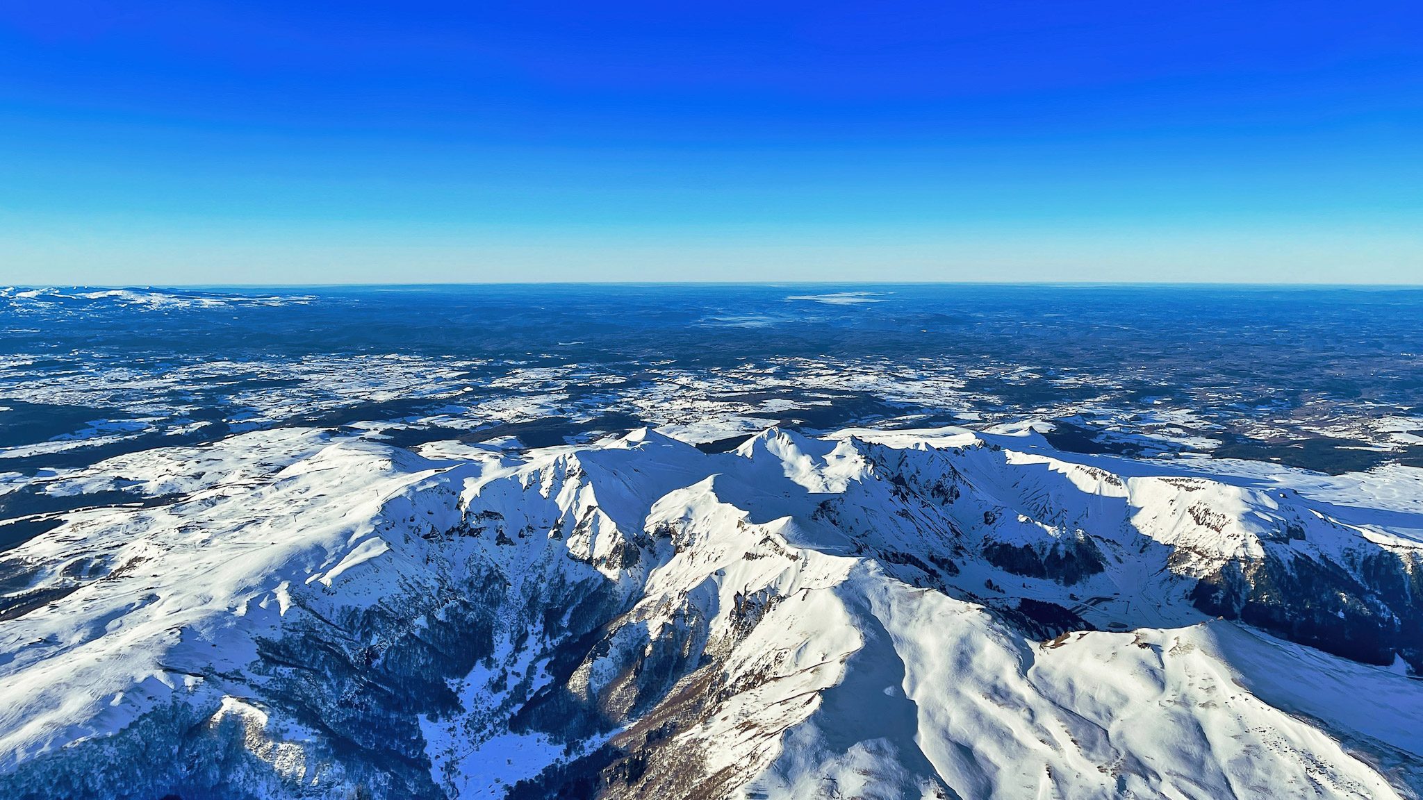 La Vallée de Chaudefour : Au pied des sommets du Massif du Sancy.