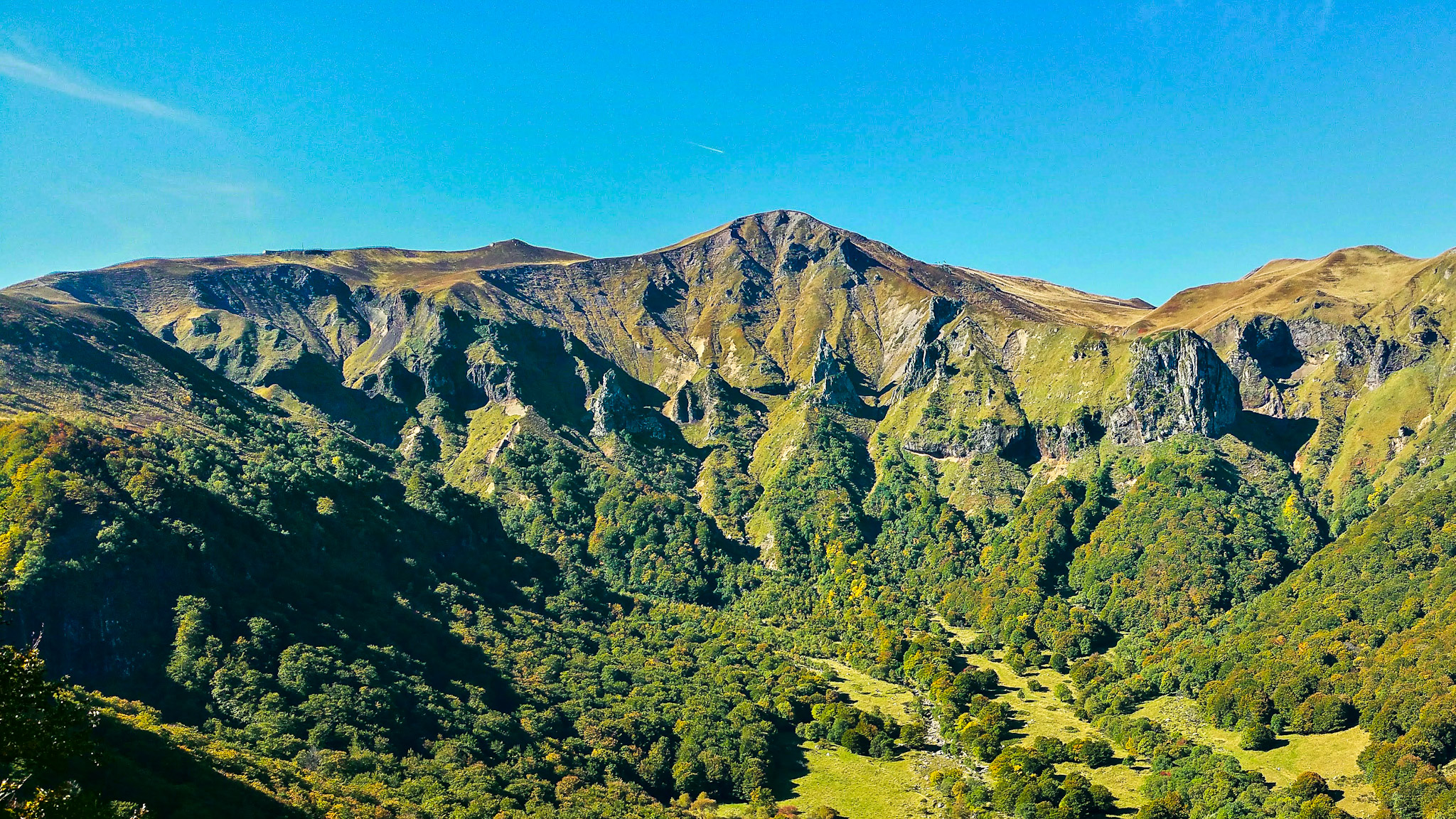 Réserve Naturelle de la Vallée de Chaudefour : Trésor de Biodiversité