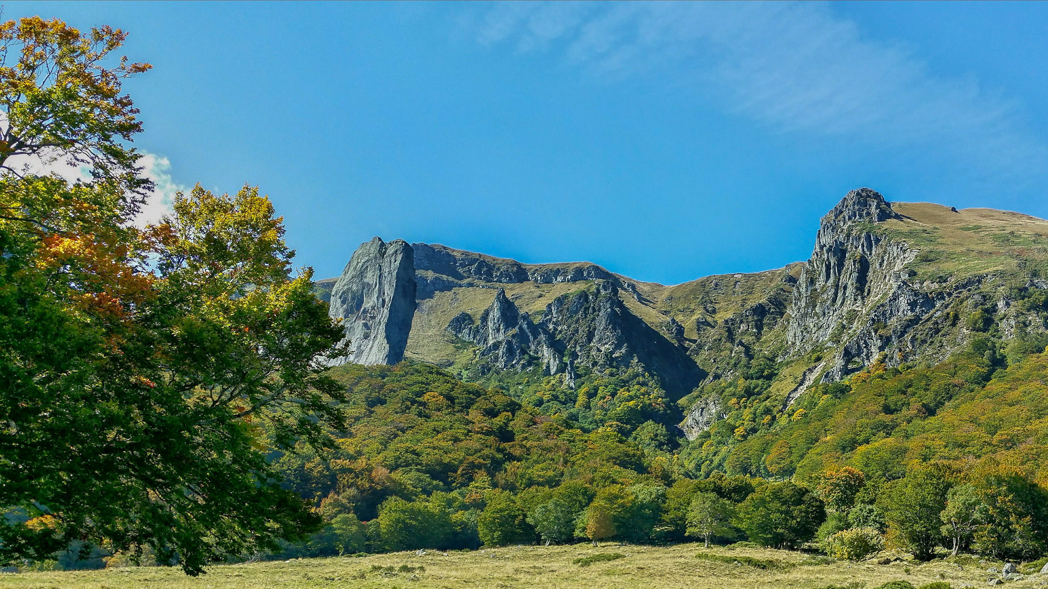 La Vallée de Chaudefour : Nature Sauvage et Majestueuse