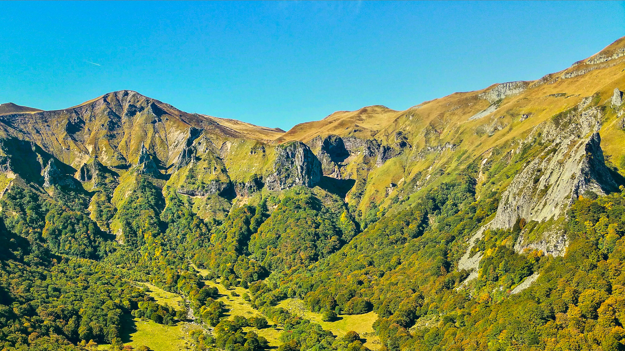 La Vallée de Chaudefour : Un Paradis Naturel