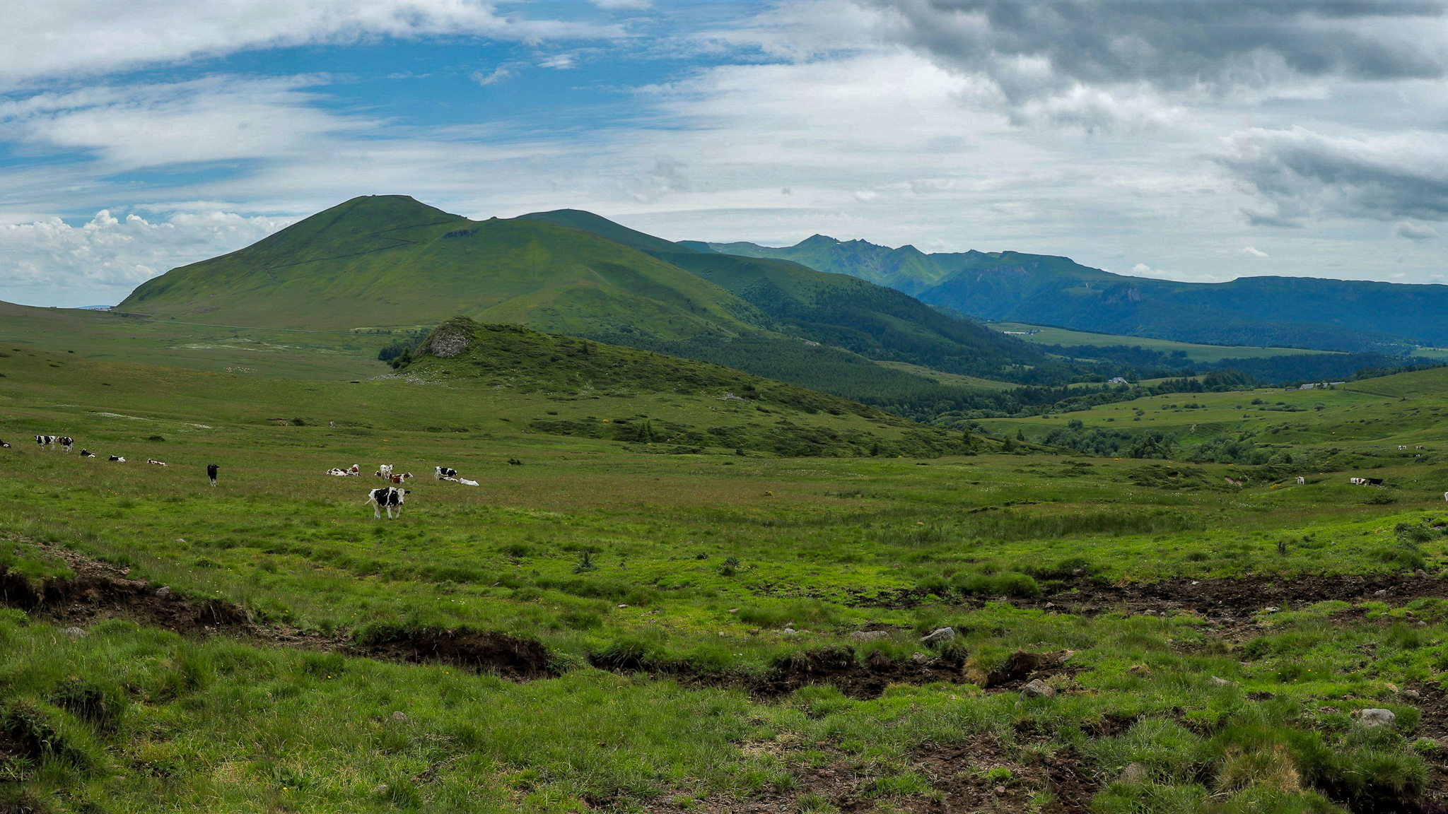 Les Monts Dore: massif du Sancy depuis le puy de l'aiguiller, Auvergne