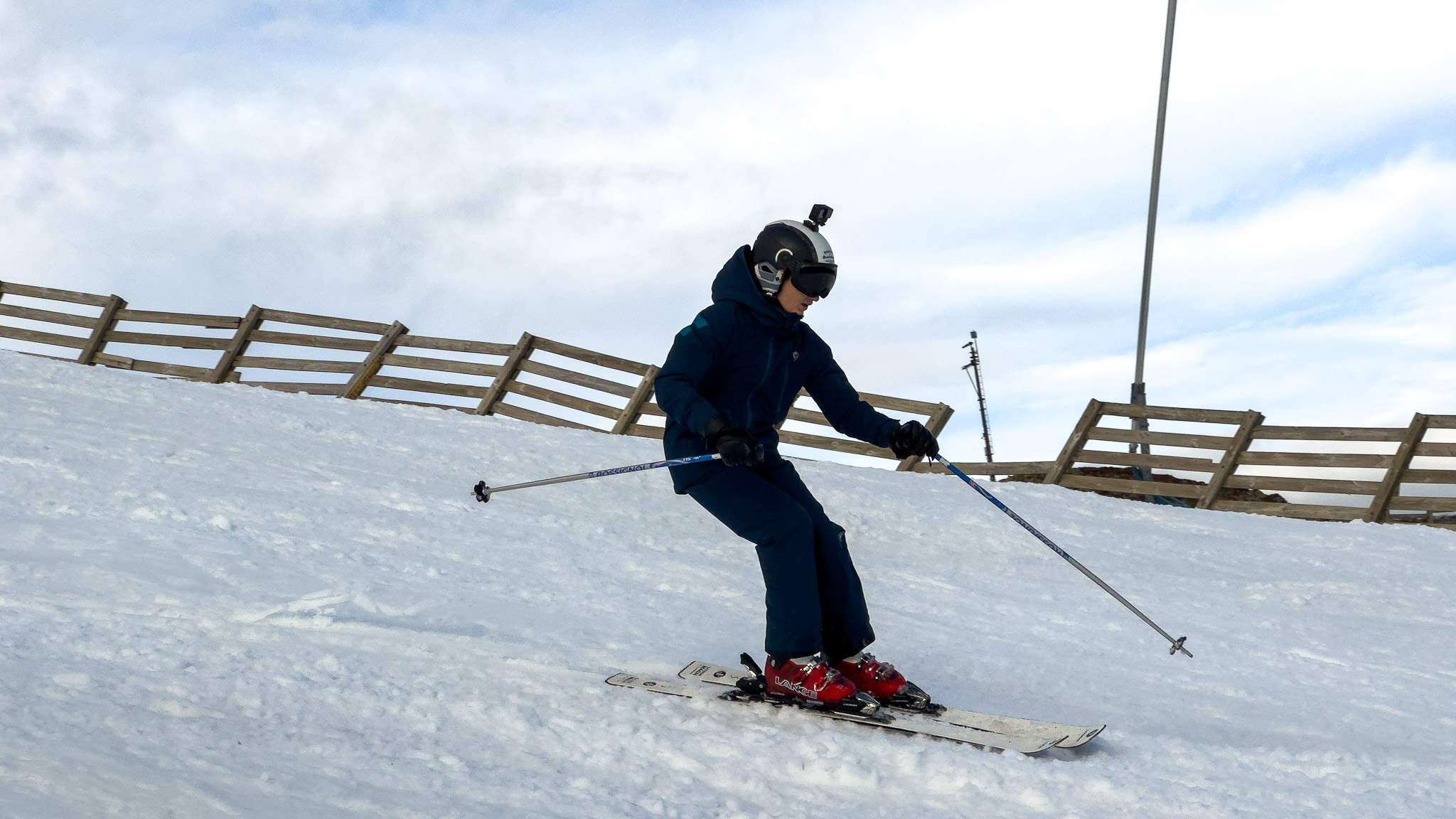 Super Besse - Descente Piste Rouge René Chibret : Adrénaline et Vue Panoramique