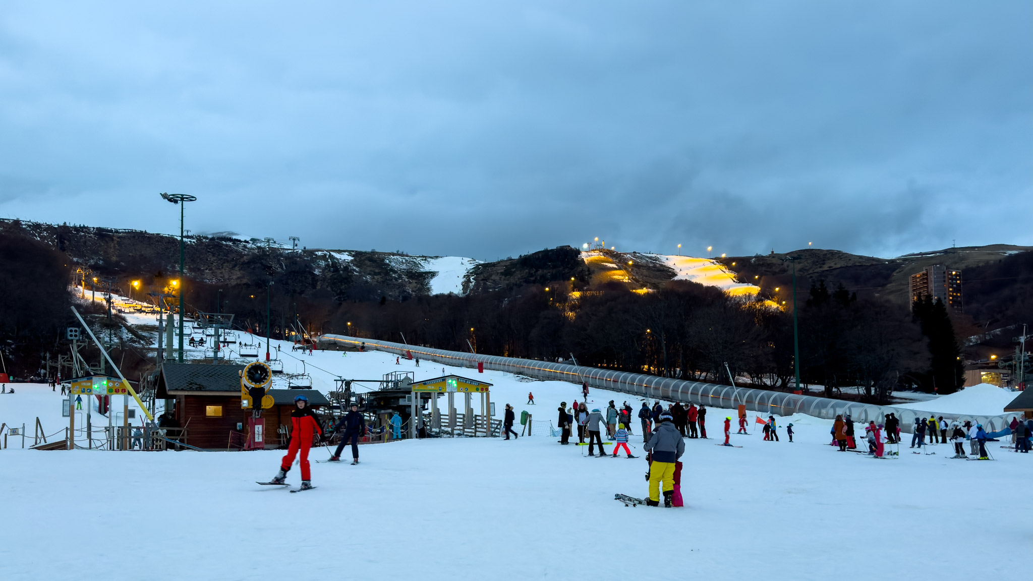 Super Besse - Espace Débutant et Piste Verte - Apprentissage en Toute Sérénité