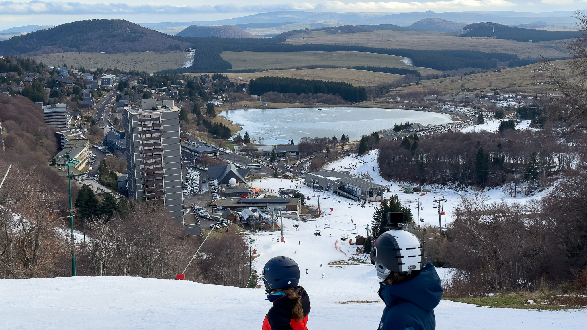 Super Besse - Station de Ski : Sports d'Hiver et Détente