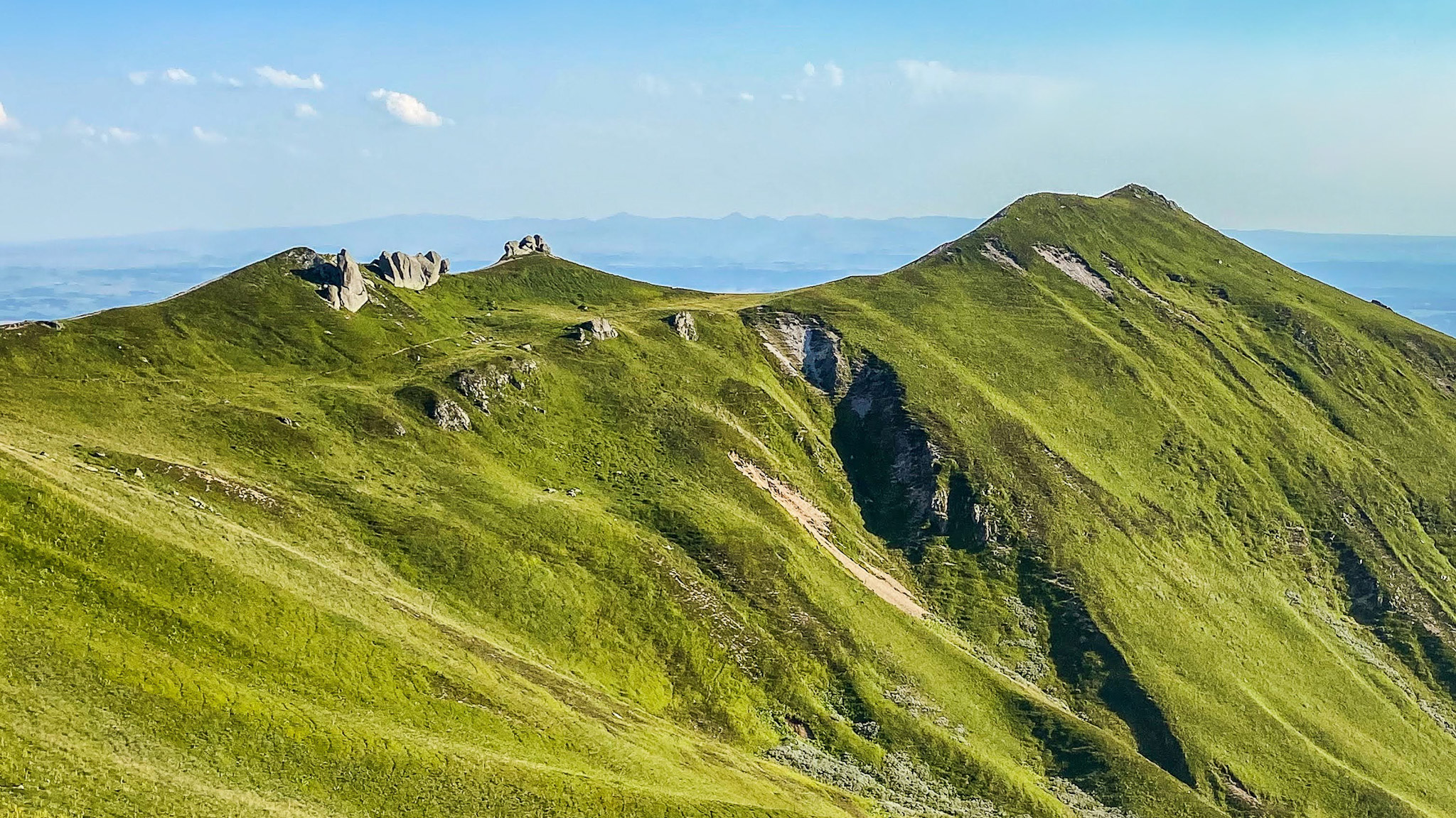 Super Besse - Le Puy Gros, un panorama sublime avant l'ascension du Puy de Sancy