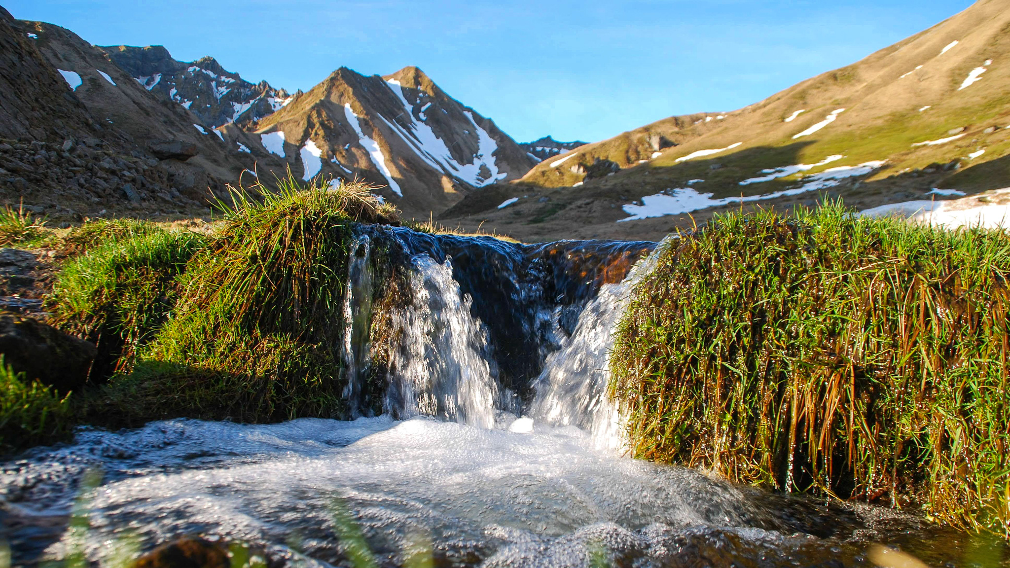 Val de Courre : Fonte des Neiges dans le Massif du Sancy