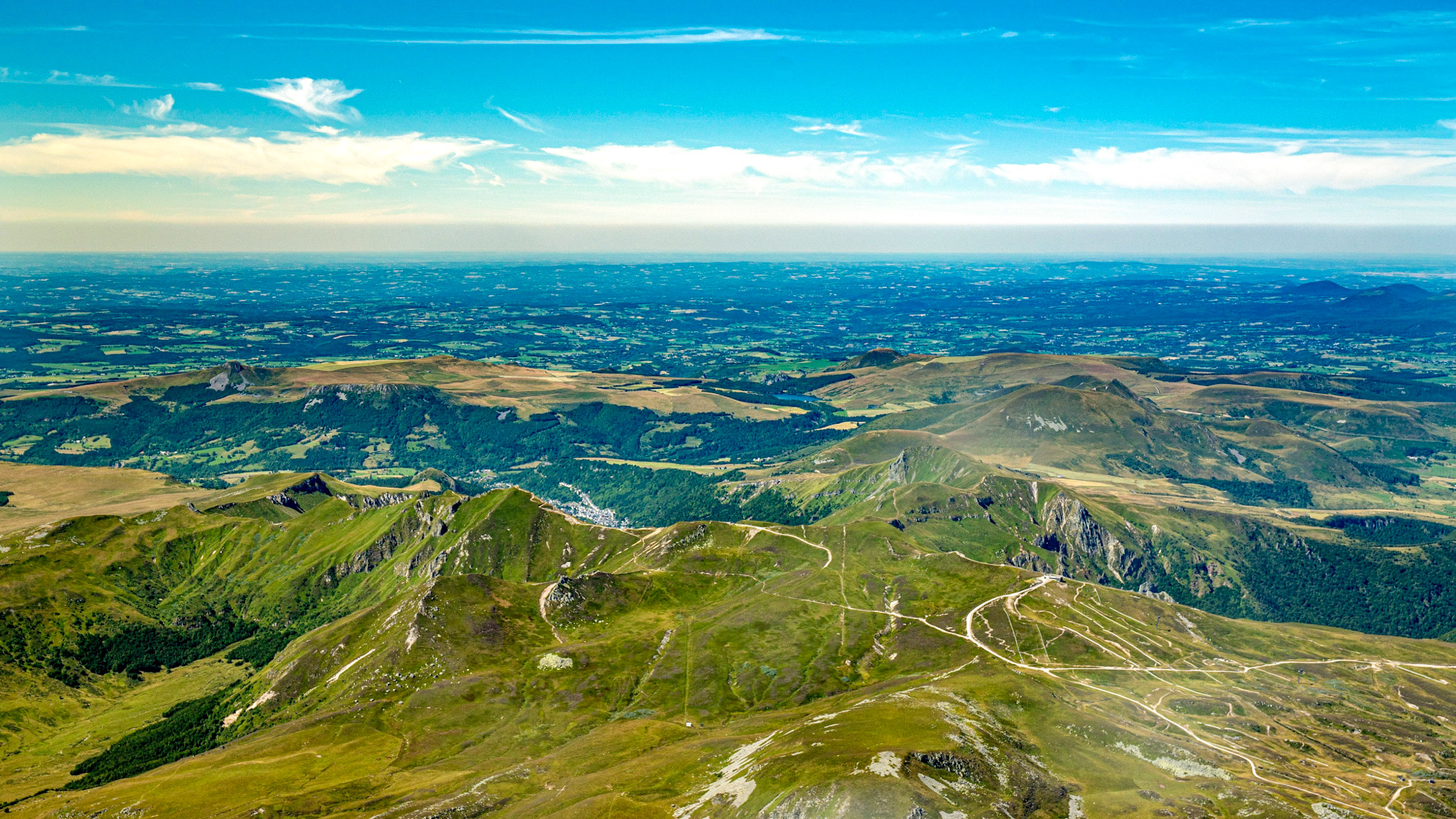 Monts Dore : Immersion dans un Décor Grandiose - Puy Ferrand, Perdrix, Sancy, Mont Dore...