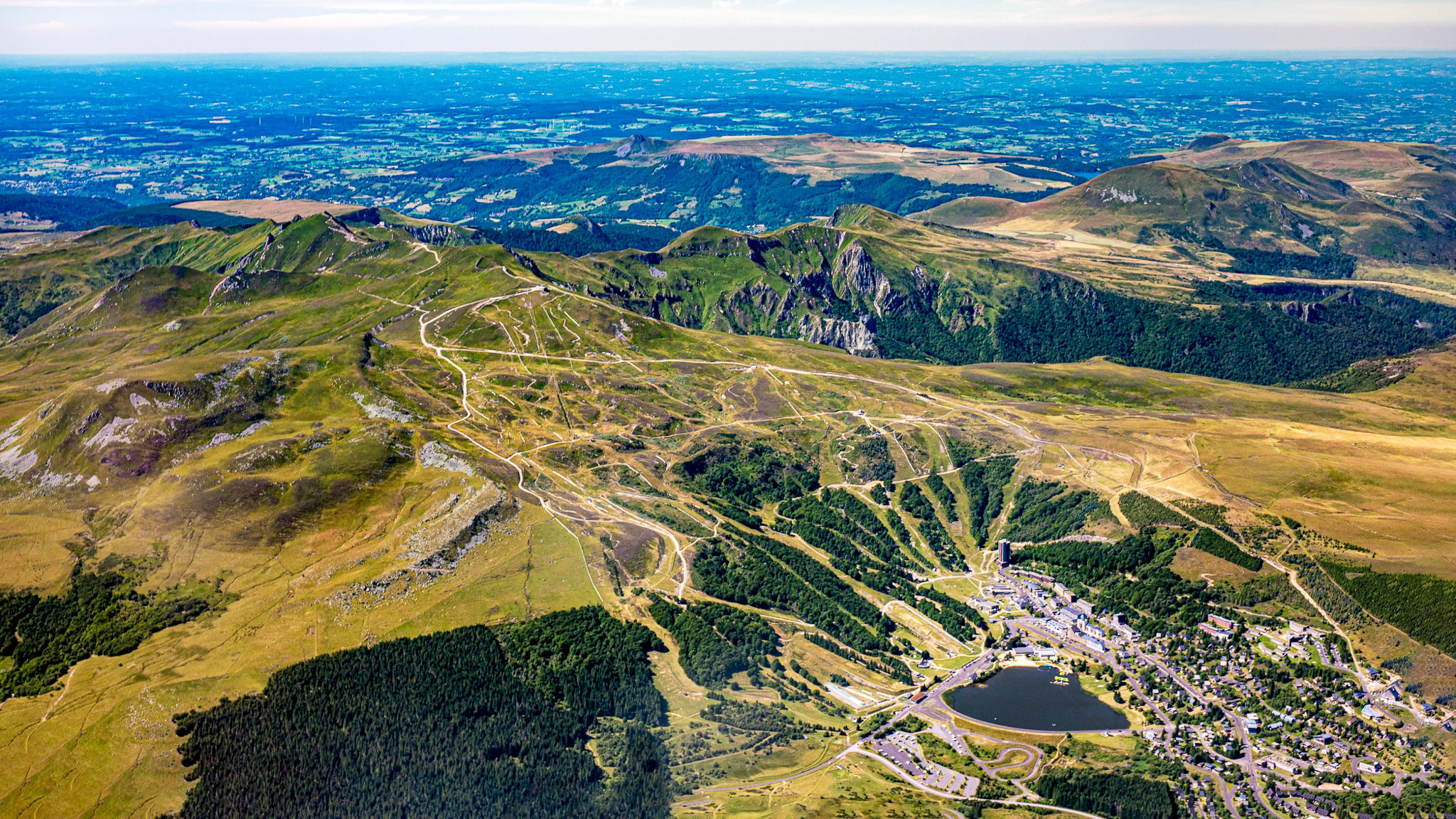 Super Besse - Puy de Sancy : Vallée de Chaudefour, Puy Ferrand... Beautés Panoramiques Garantie !