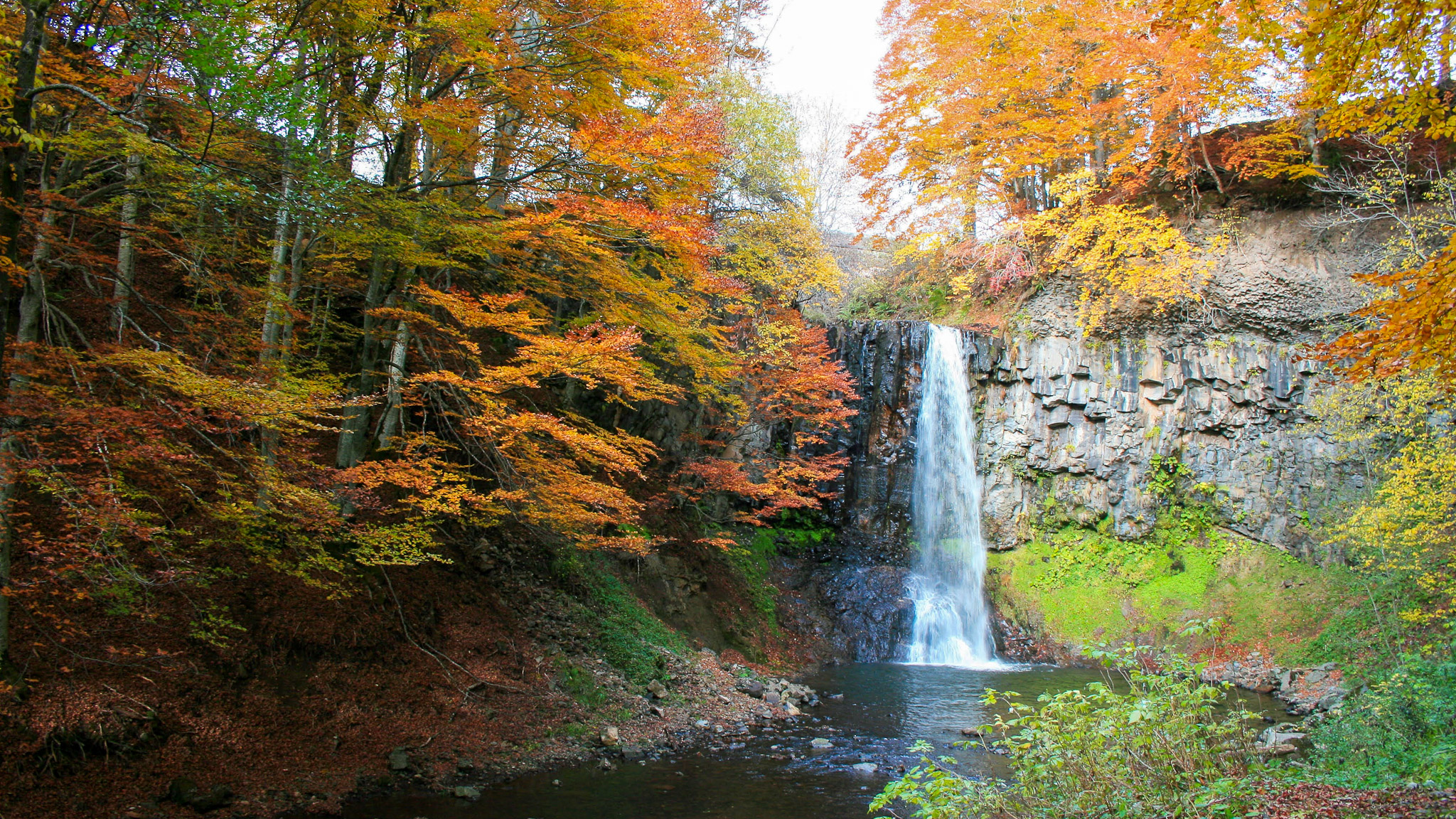 Cascade d'entraigues a Egliseneuve d'´Entraigues