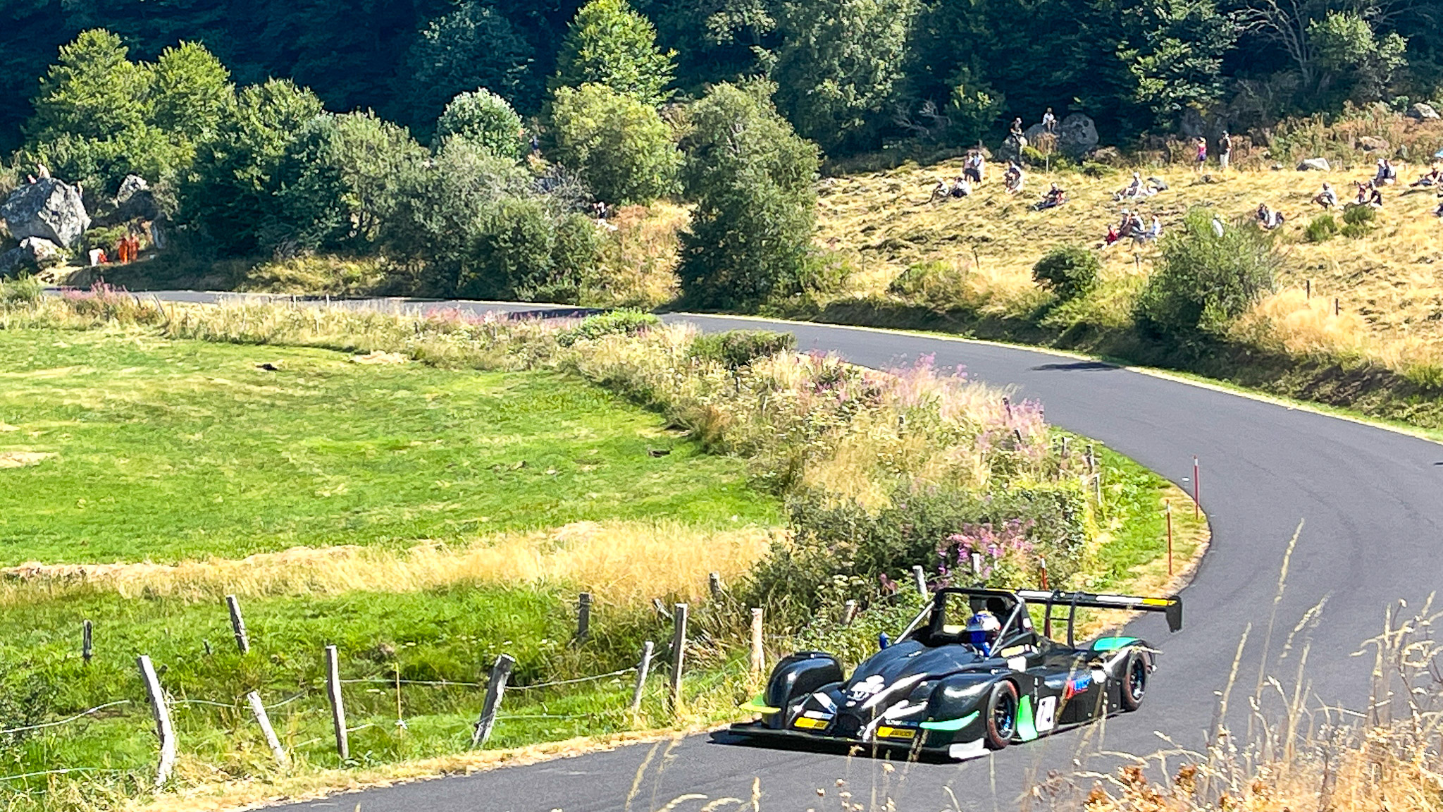 Course de Côte du Mont Dore : Premiers Virages - Défi et Adrénaline