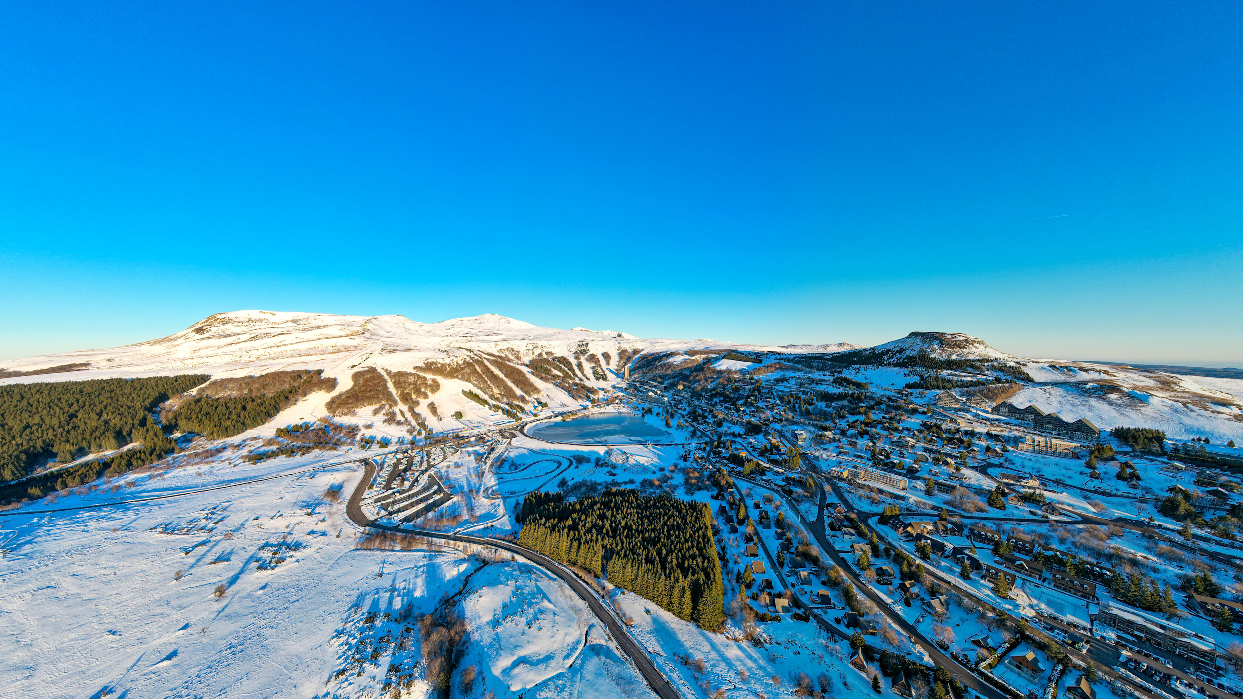 Super Besse : Station de Ski Authentique et Familiale