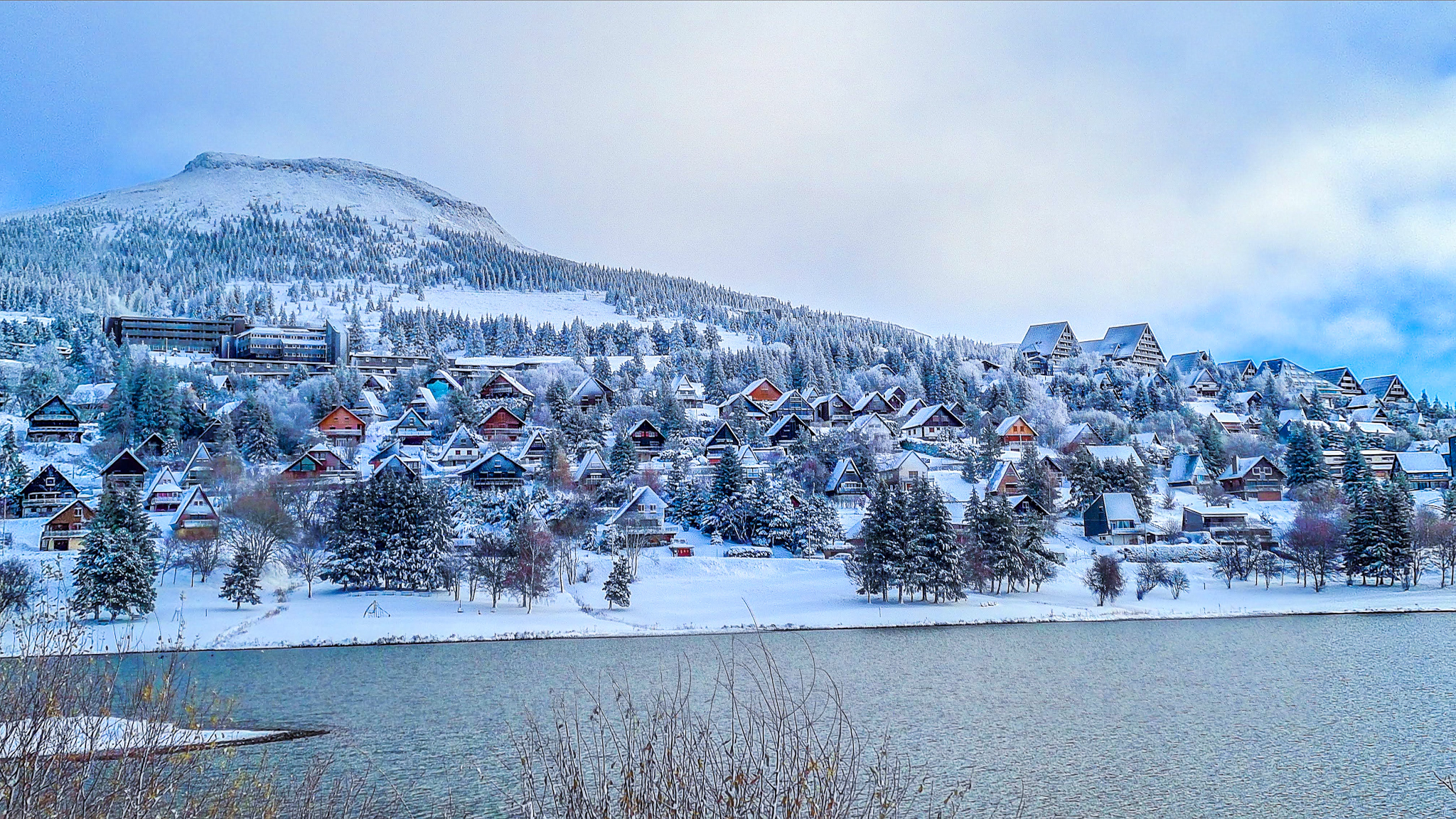 Chalet Ma Cambuse Super Besse - Panorama Village de Chalets