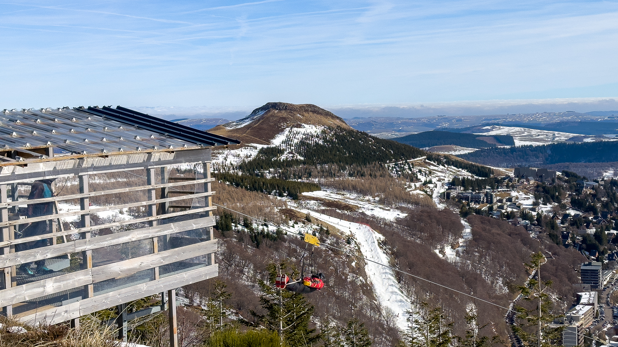 Super Besse : Gare de Départ de la Tyrolienne - C'est Parti pour l'Aventure !