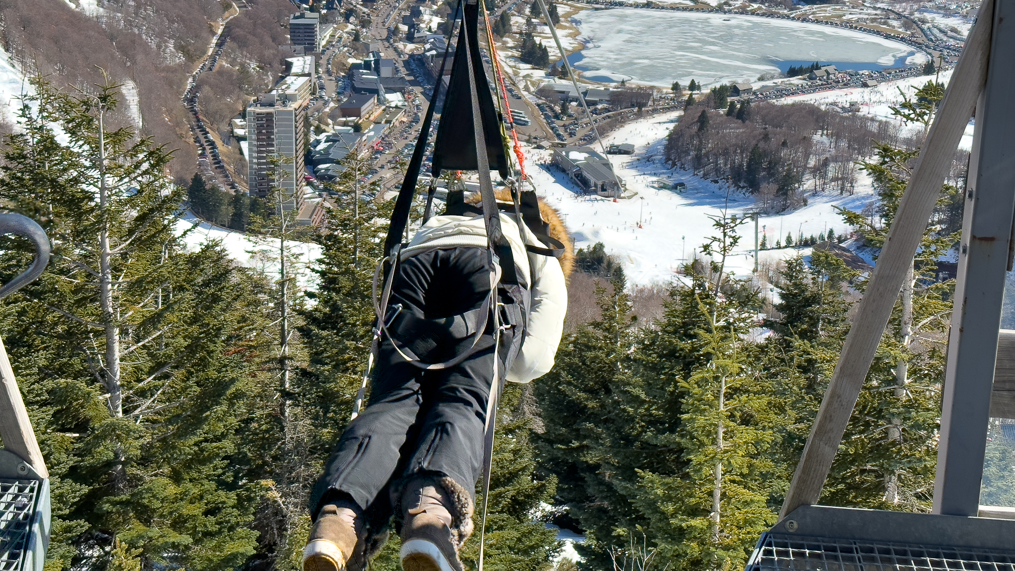 Tyrolienne Super Besse : C'est parti pour l'aventure!