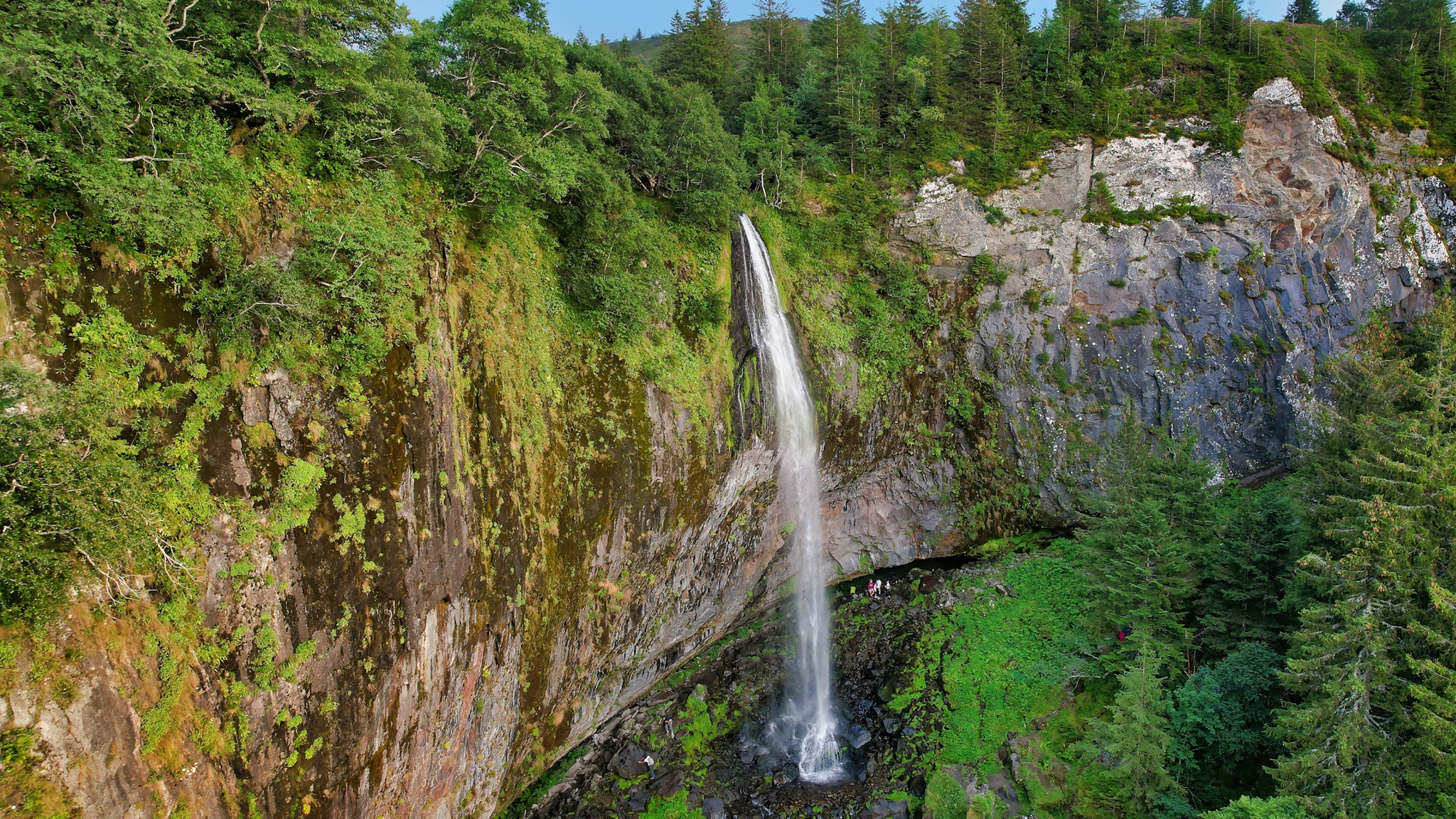 La Grande Cascade des Monts Dore : Un Spectacle Naturel Incontournable