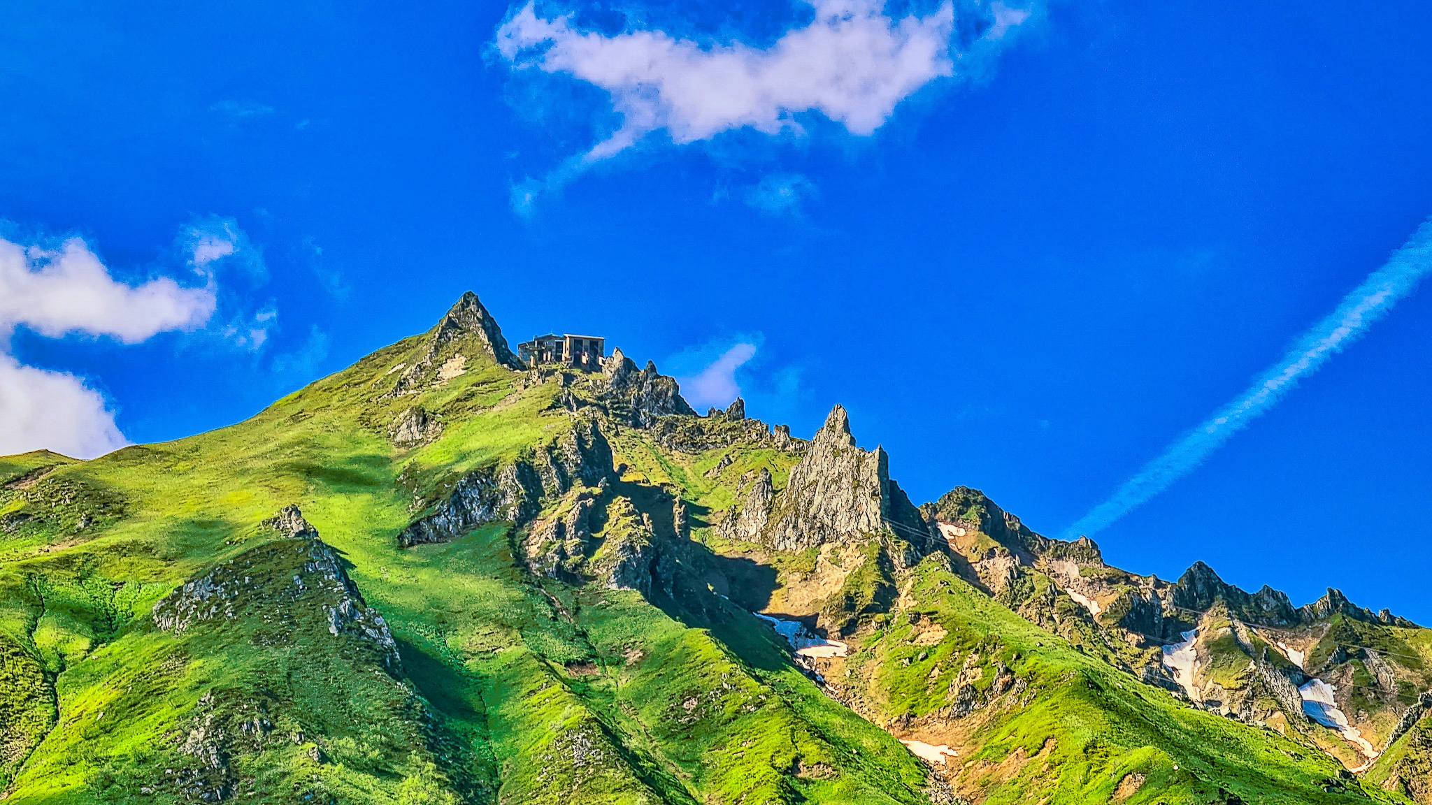 Mont Dore - Point de Départ vers les Sommets : Téléphérique du Sancy