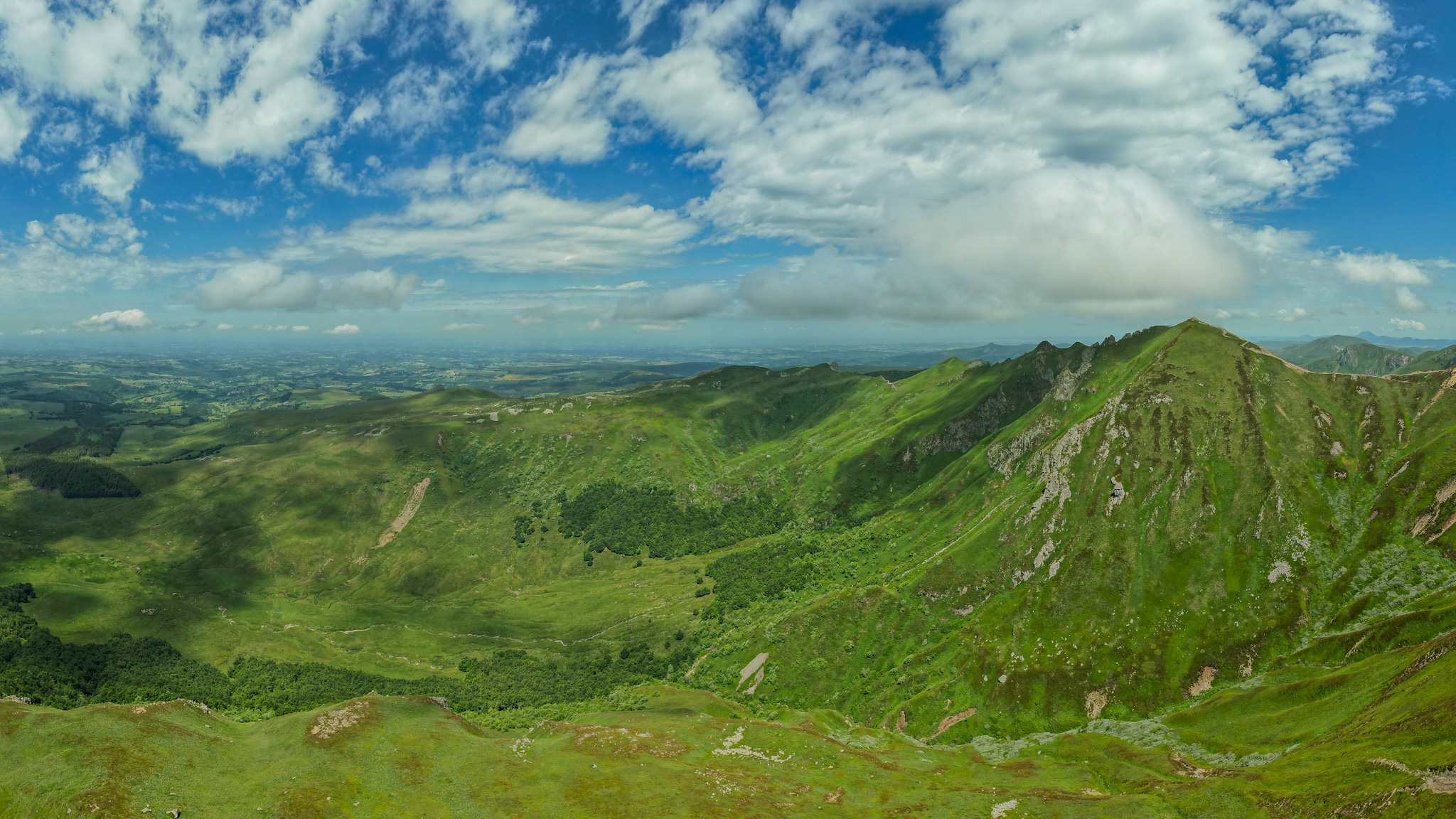 Massif du Sancy : Découverte de la Fontaine Salée, Réserve Naturelle