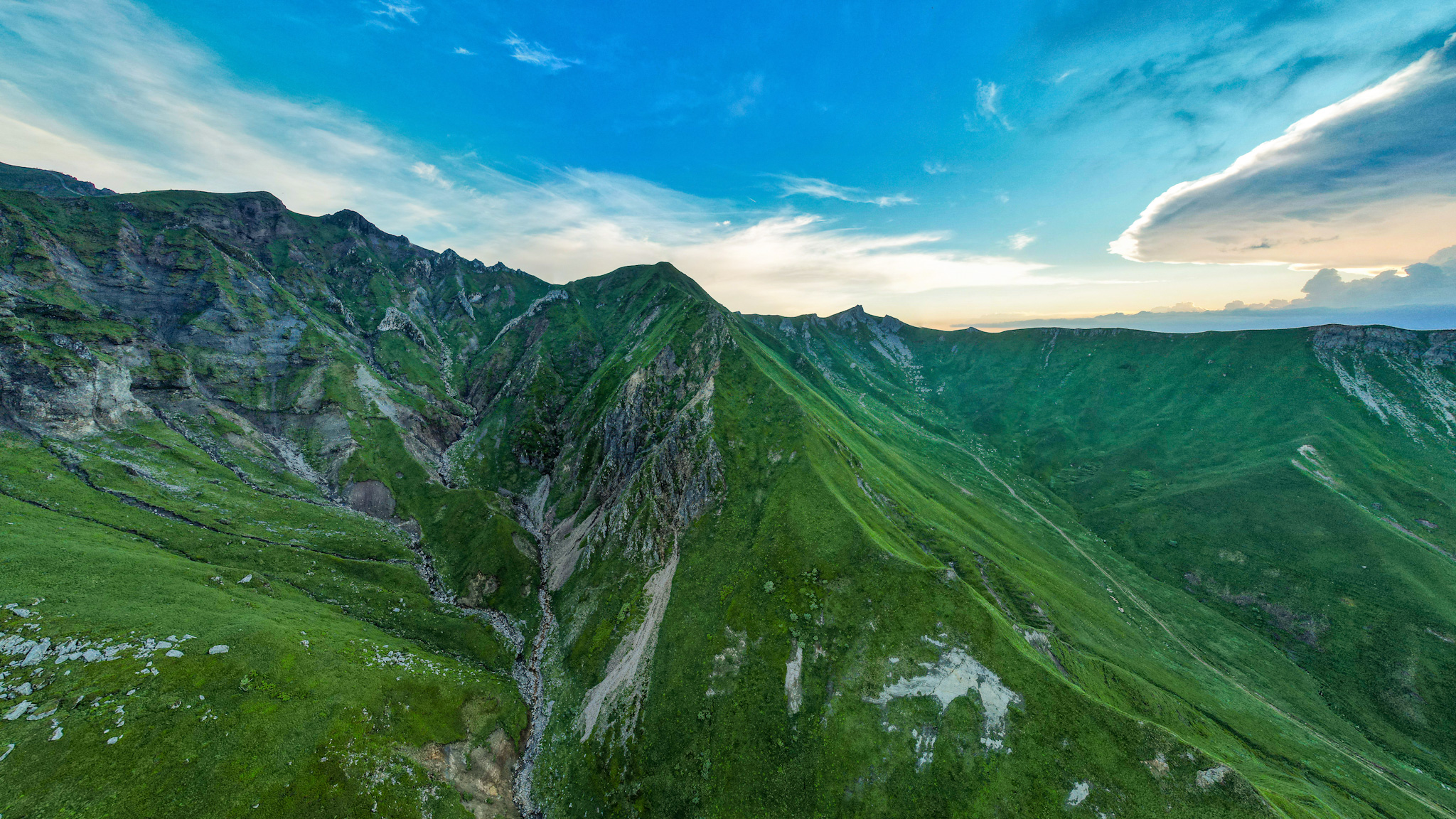 Massif du Sancy : Exploration du Val de Courre et du Val d'Enfer