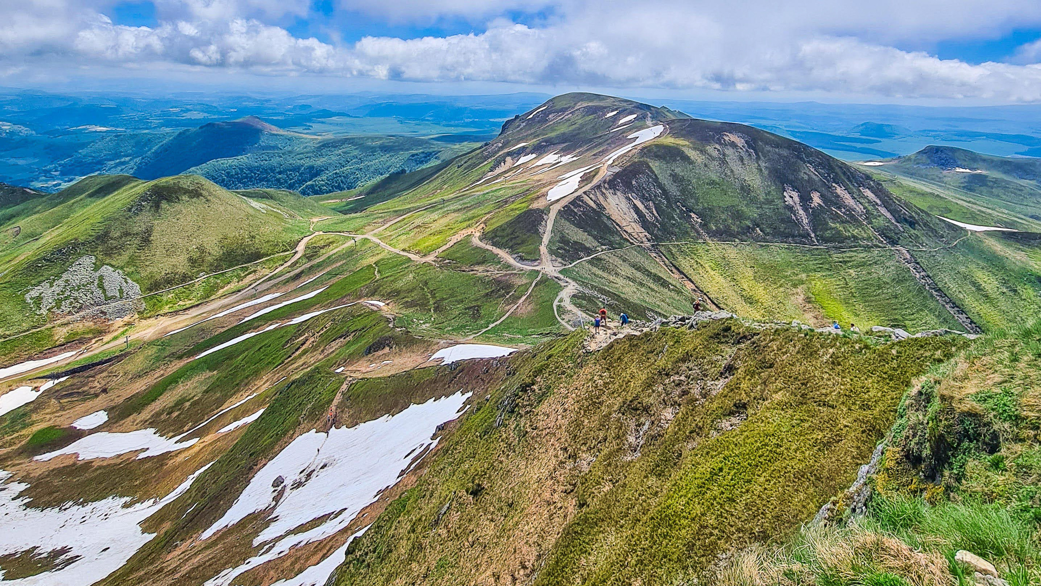 Crêtes du Sancy : Puy Ferrand, Vue du Puy de Sancy - Panorama Imprenable