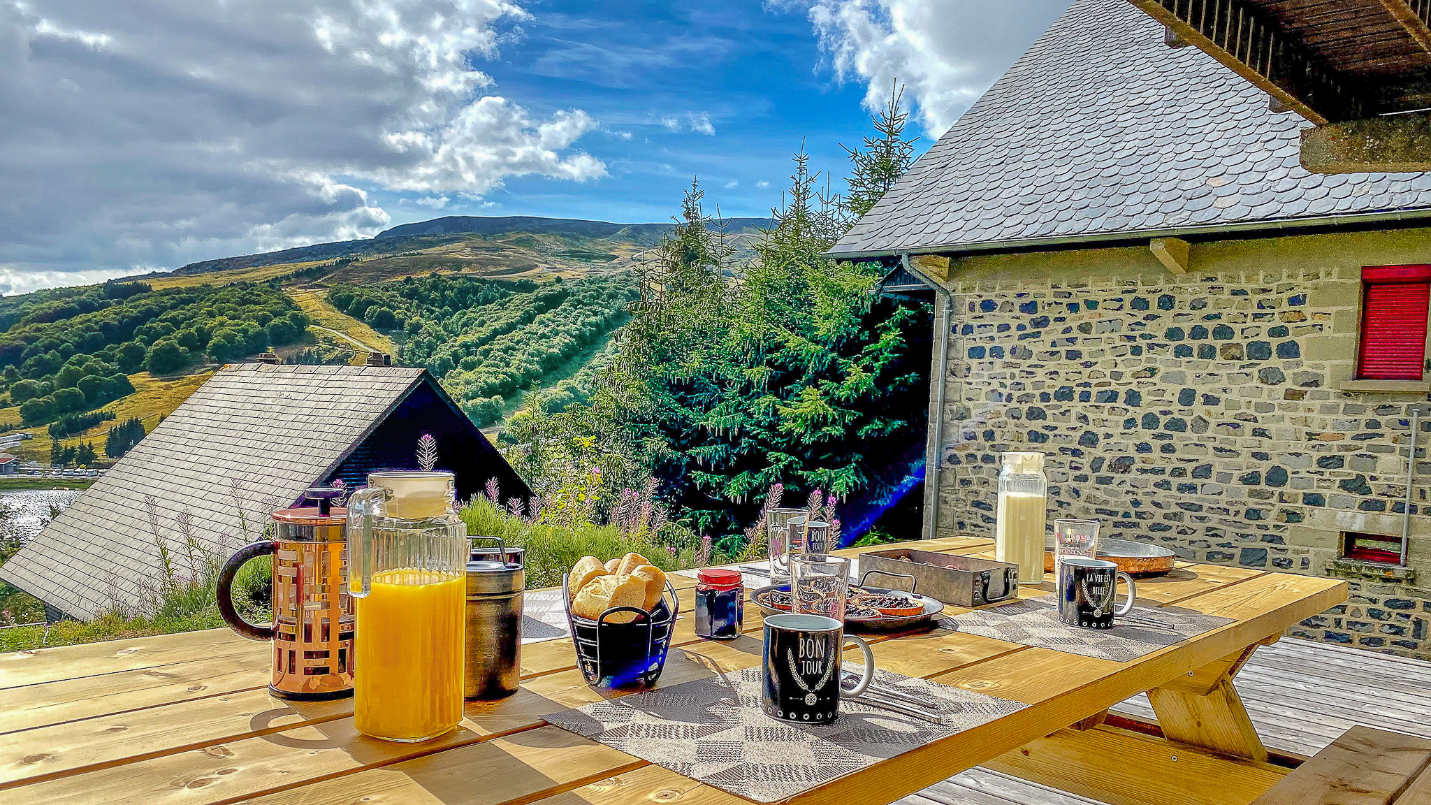 Chalet Ma Cambuse Super Besse - Terrasse Panoramique avec Vue Imprenable