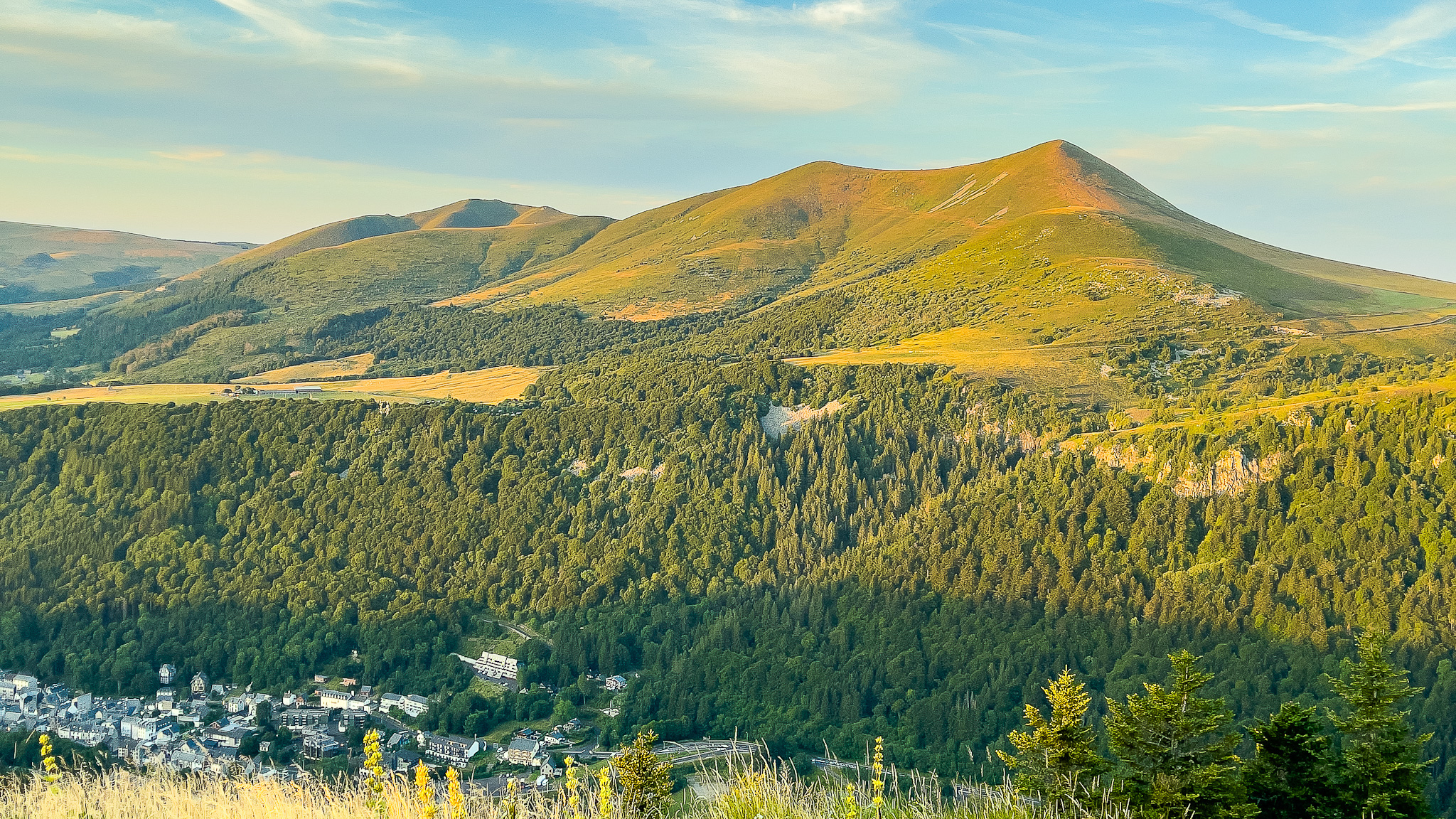 Sommet du Capucin : Panorama Vallée du Mont Dore