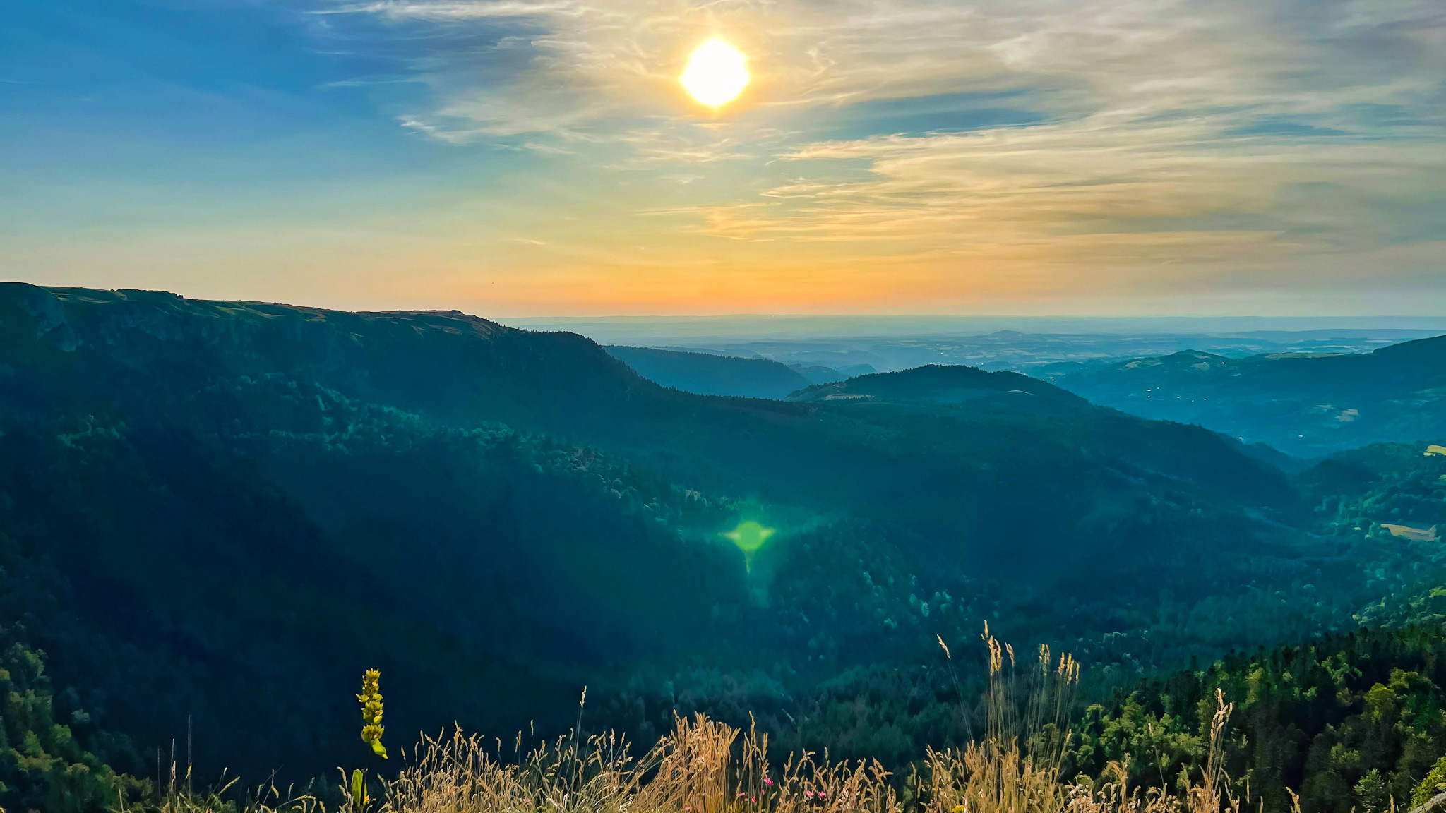 Le Capucin : Coucher de Soleil Spectaculaire