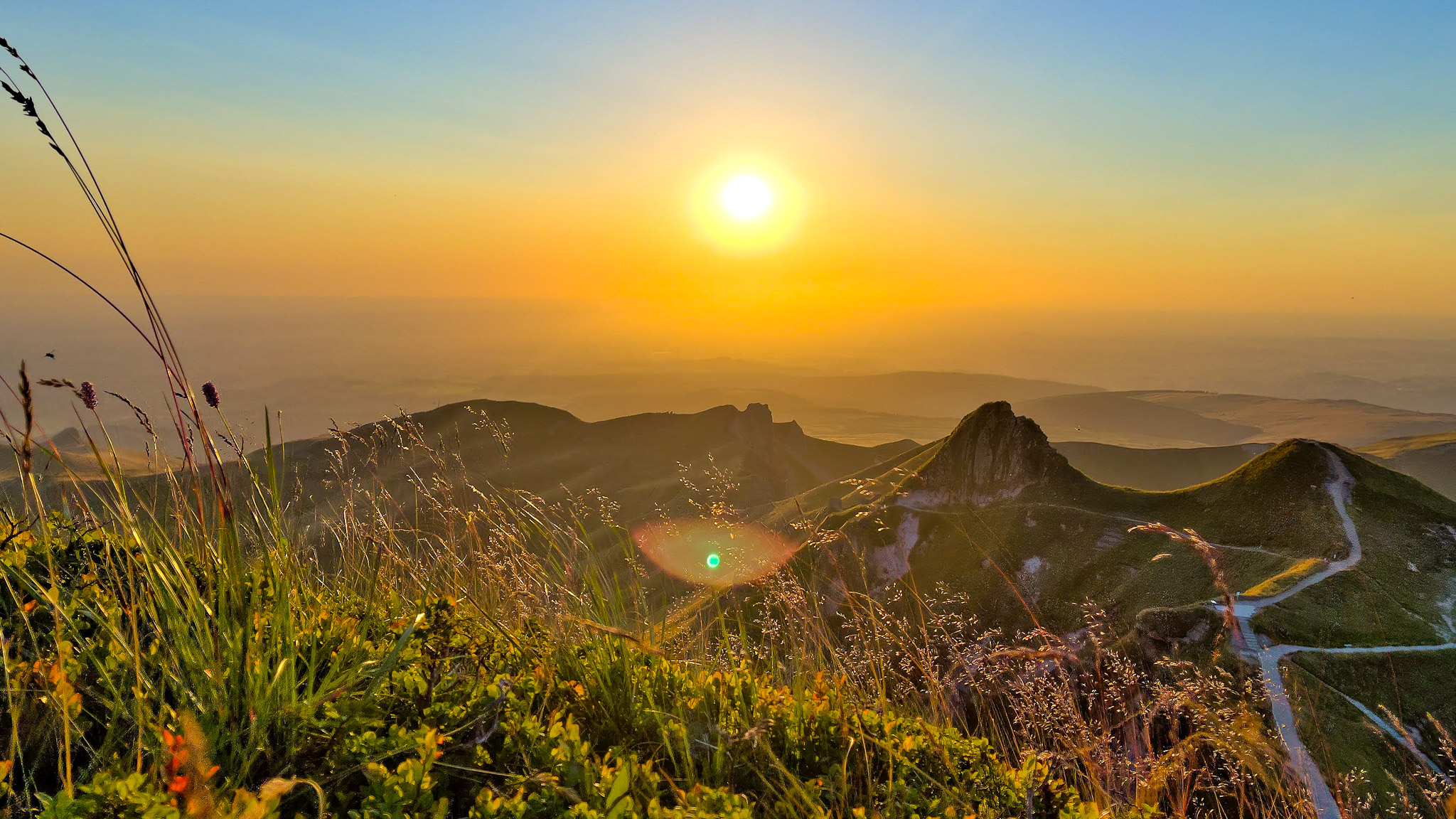 Crêtes du Sancy : Coucher de Soleil Magique