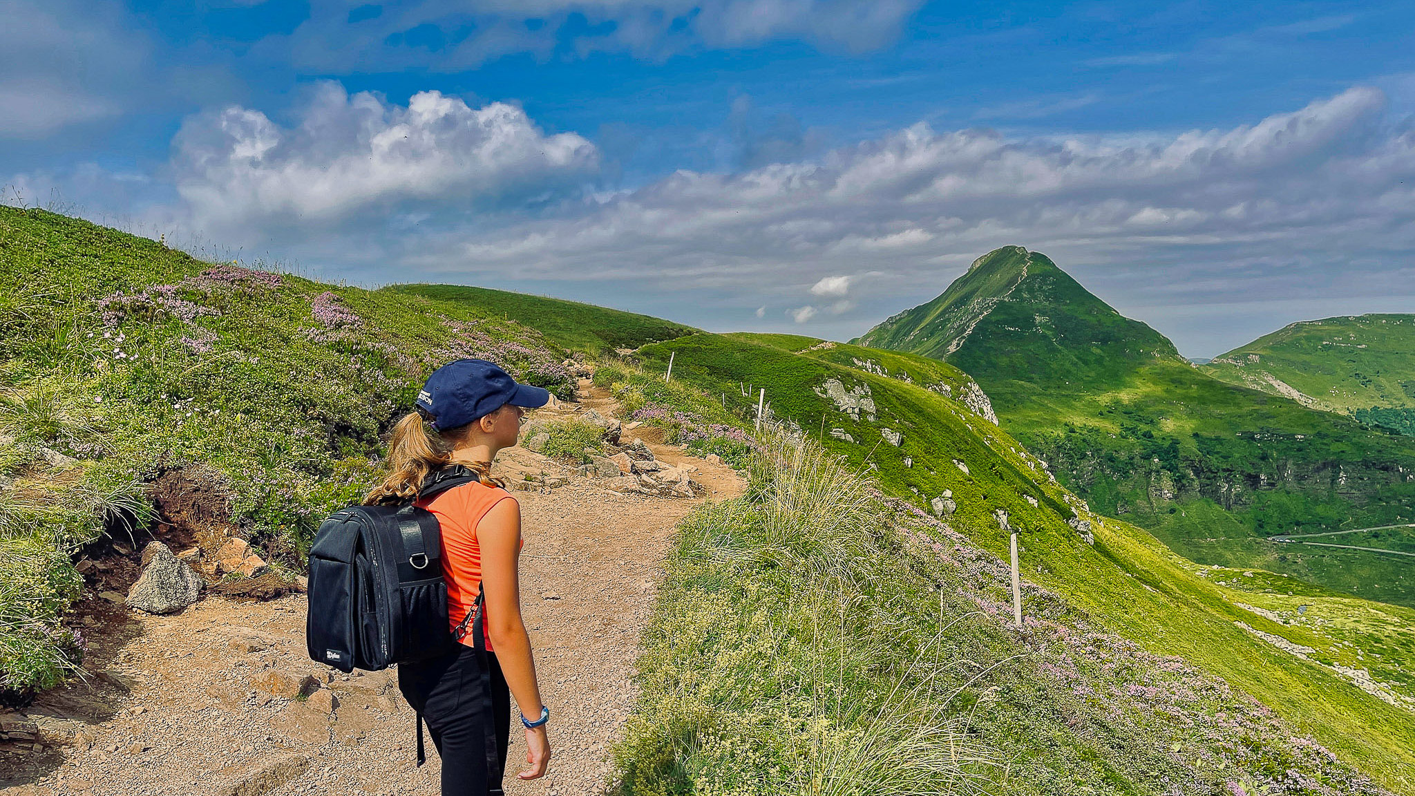 Randonnée au Puy Mary : Découverte des Paysages Grandioses des Monts du Cantal