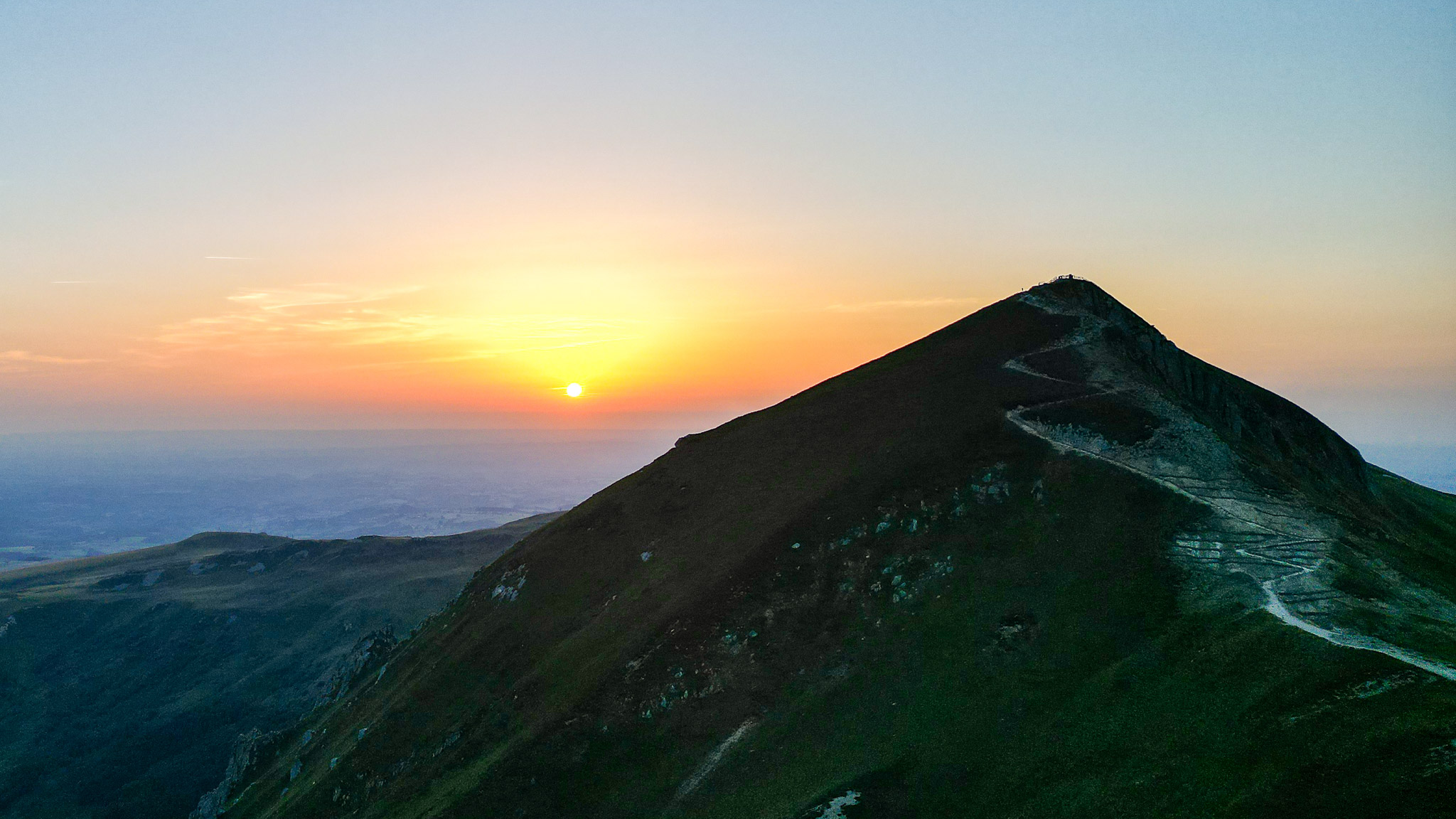 Puy de Sancy : Coucher de Soleil Magique