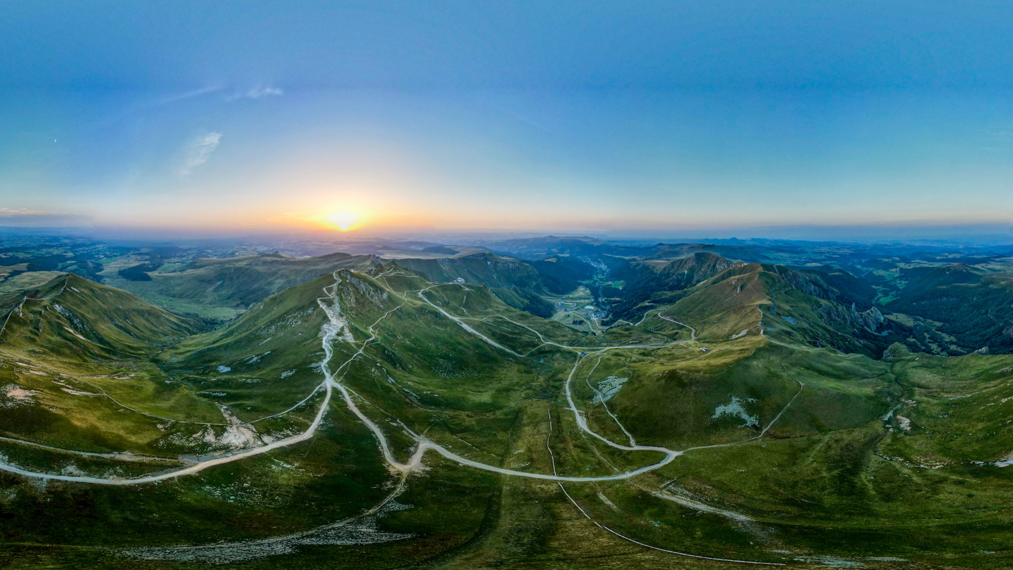 Puy de Sancy : Sommet emblématique de l'Auvergne