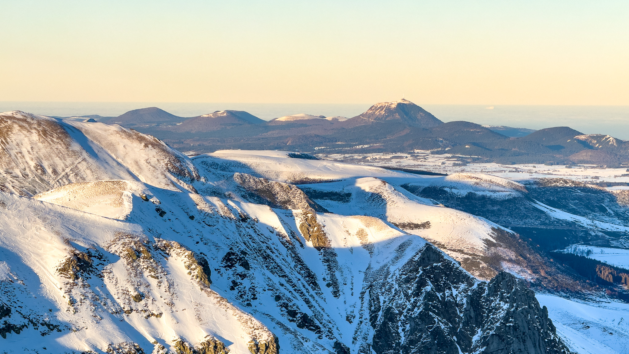 Puy de Sancy : Panorama Unique sur le Puy de Dôme