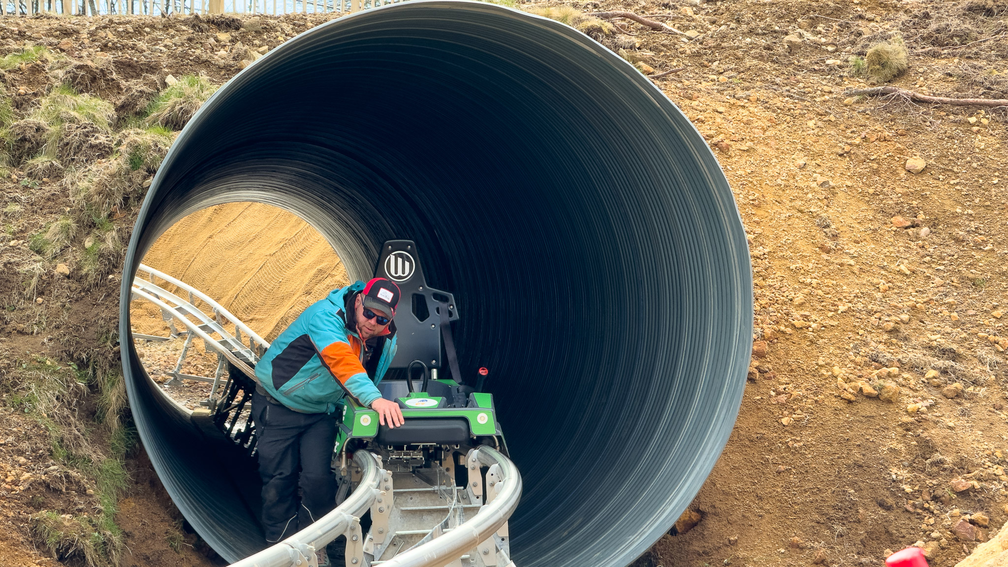 Super Coaster Super Besse : Vitesse Extrême en Luge sur Rails